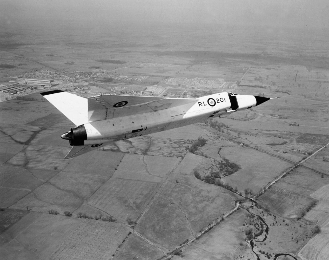 avro_arrow_02.thumb.jpg.97b71e58d5b3eac3ddee678263a3514c.jpg