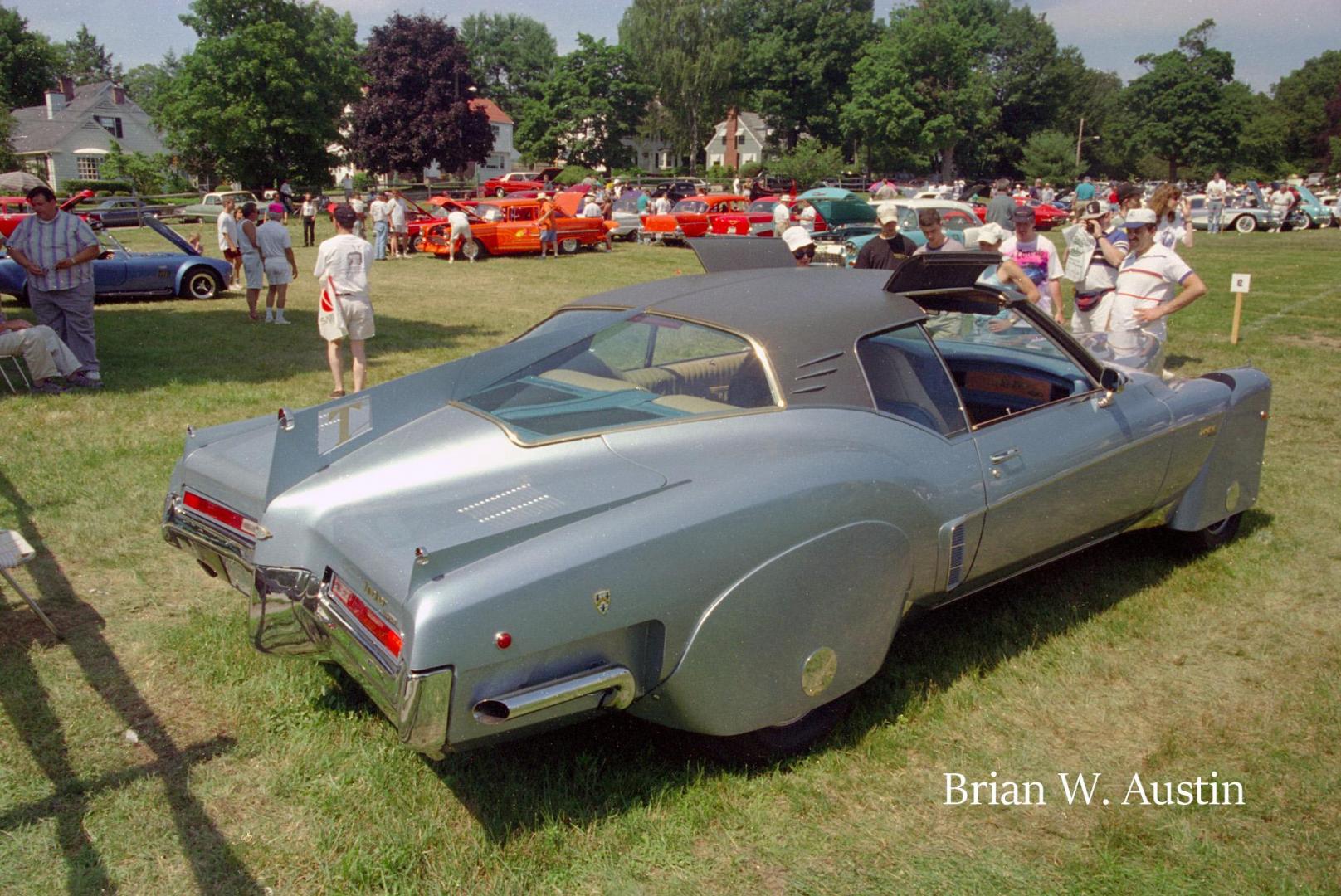 Dedham MA (1996)  BSAAC Car Show 6268 copy.jpg