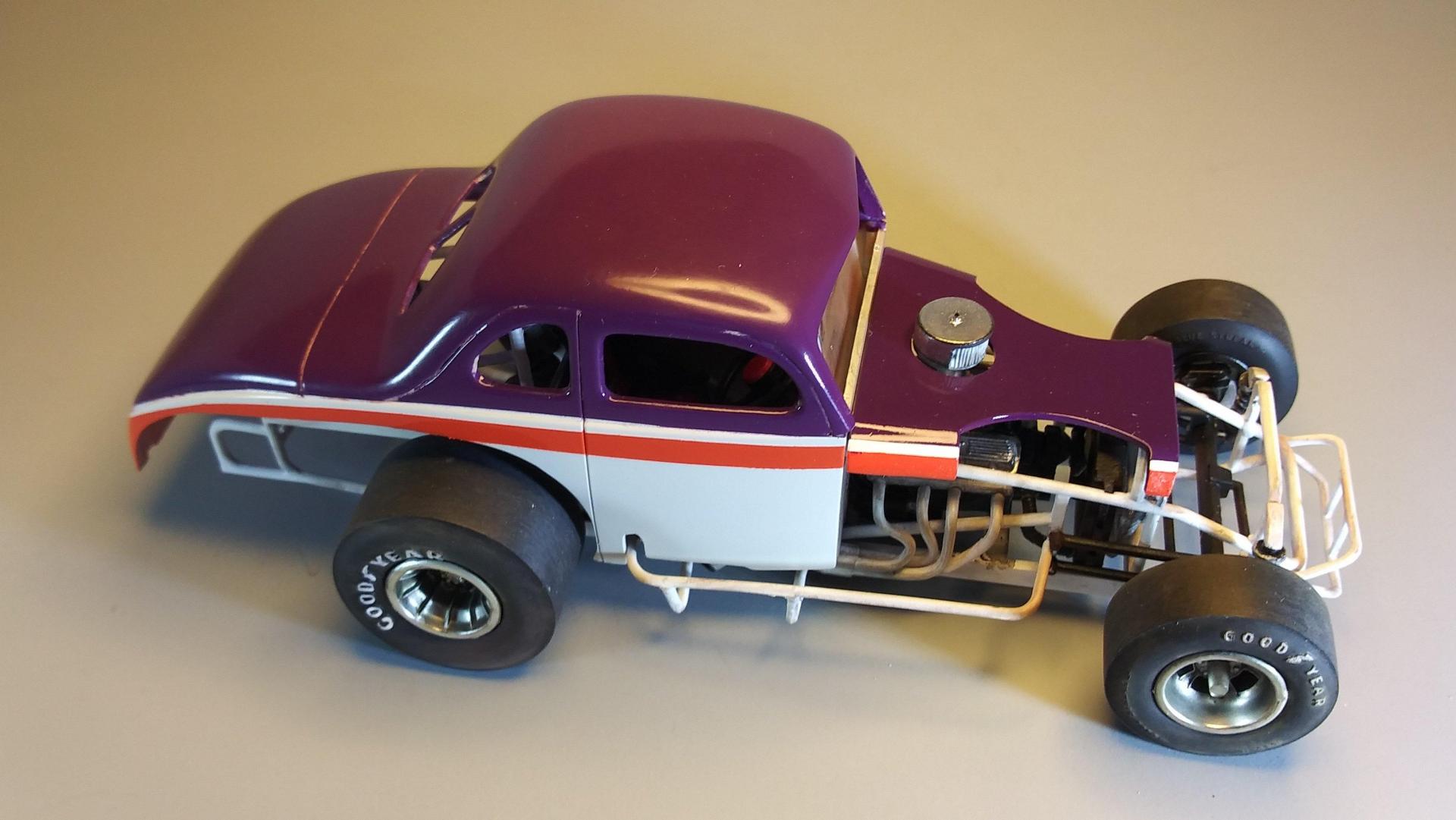 40_Ford_Early_Modified_29.thumb.jpg.c24ea310bb51a3dc792887f5ea383469.jpg