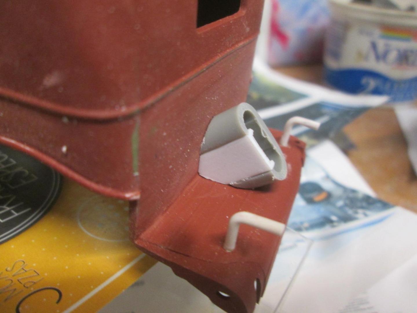 Spare tire stanchion.JPG 4.JPG