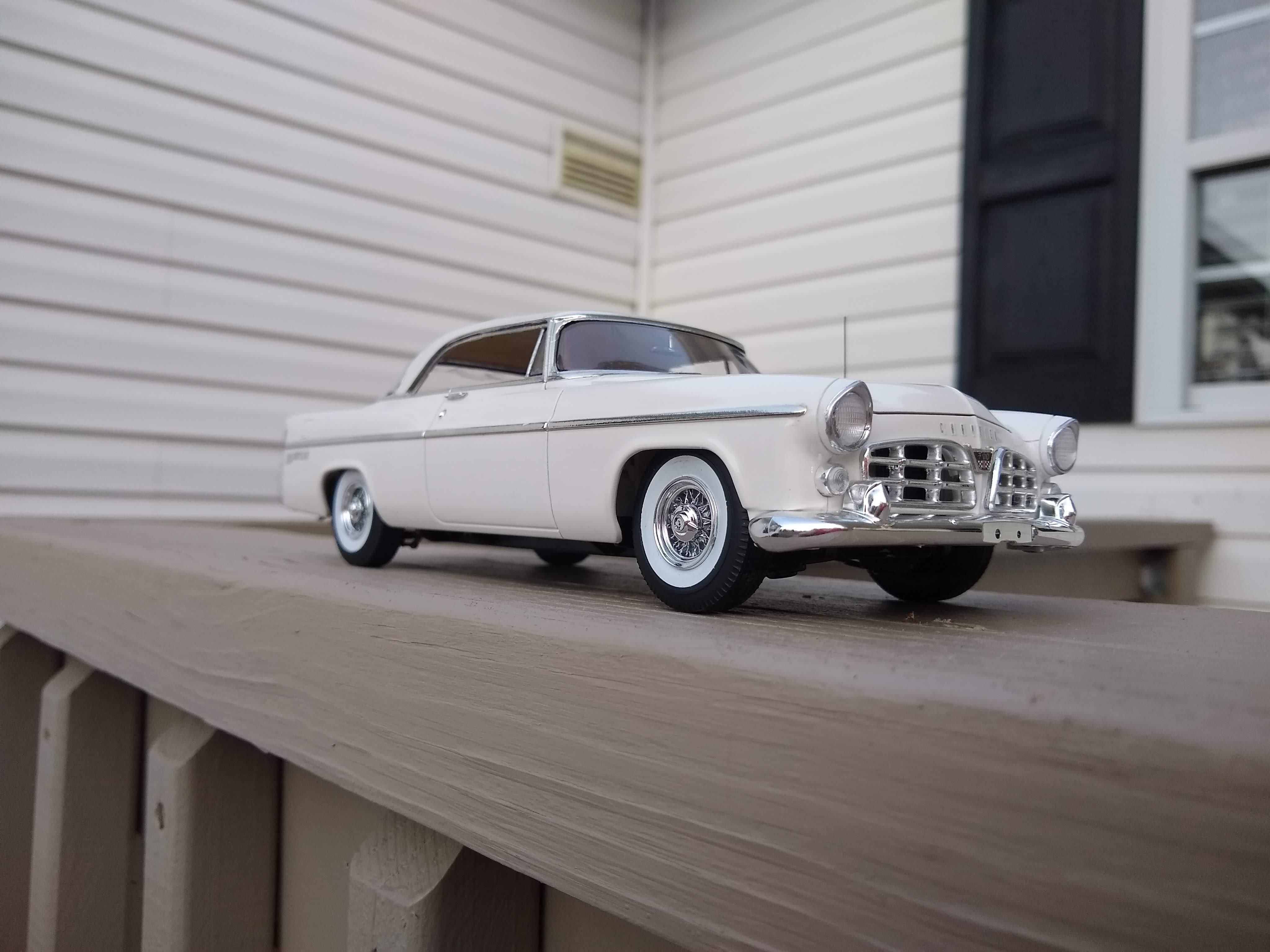 Moebius 56 Chrysler 300 - Model Cars - Model Cars Magazine Forum