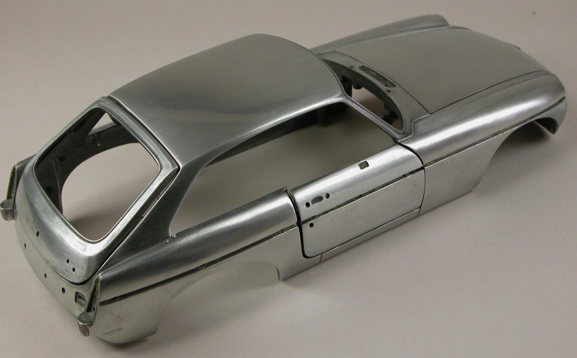 MG in bare metal 2.jpg