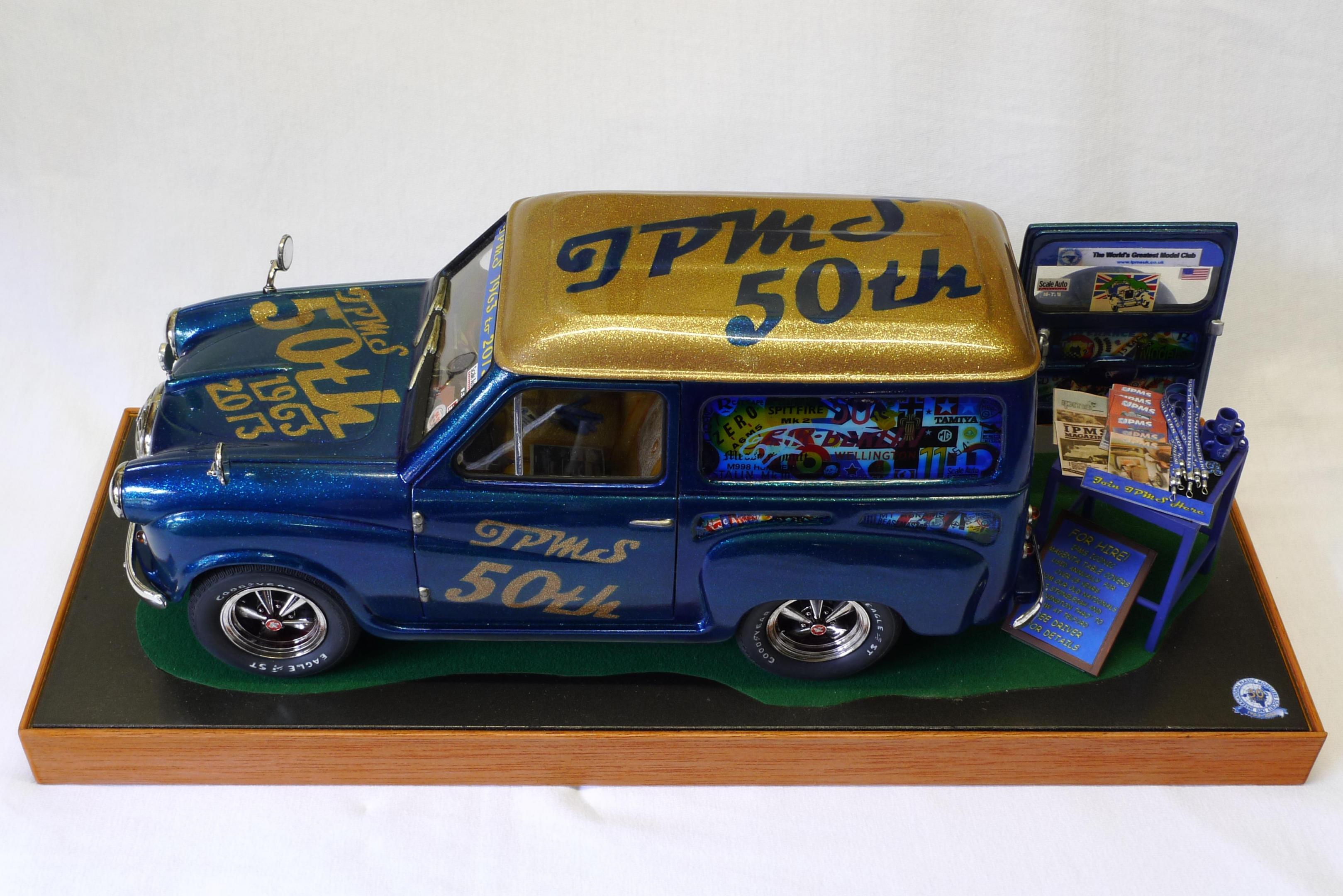 IPMS Van, Elevated side view of van fitted to complimentary  base..JPG