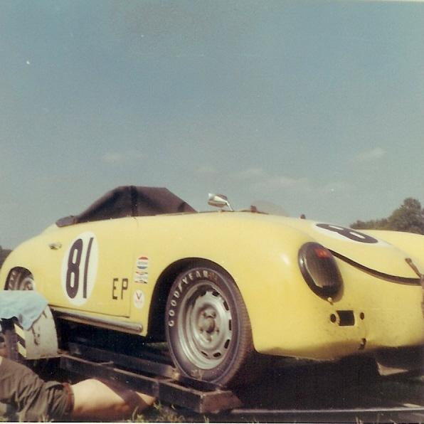 1311454874_Porsche_Speedster_BobBaker_1968_MidOhio.jpg.ca72cd1b1801dcaff82aab719ebaeb2a.jpg