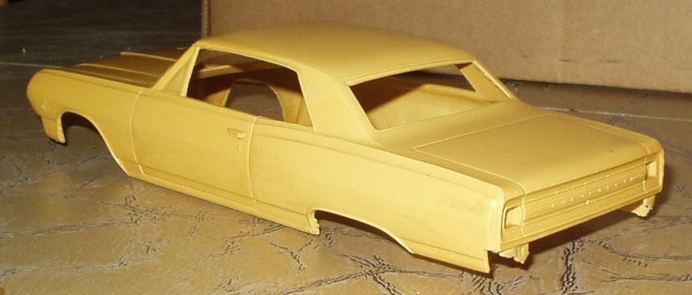 65ChevelleResin04.jpg.baf778ceeccf1555c68ab6625d3941a2.jpg