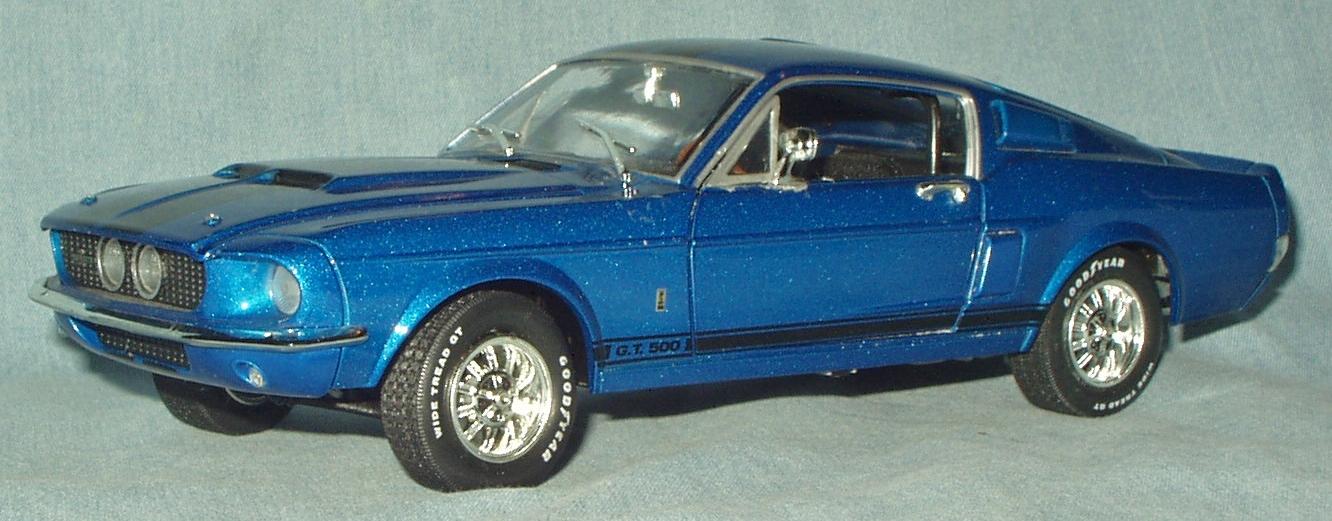 67ShelbyGT500DCBlue03.jpg.885f67e0947e1a17c1aa4661e9e4efec.jpg