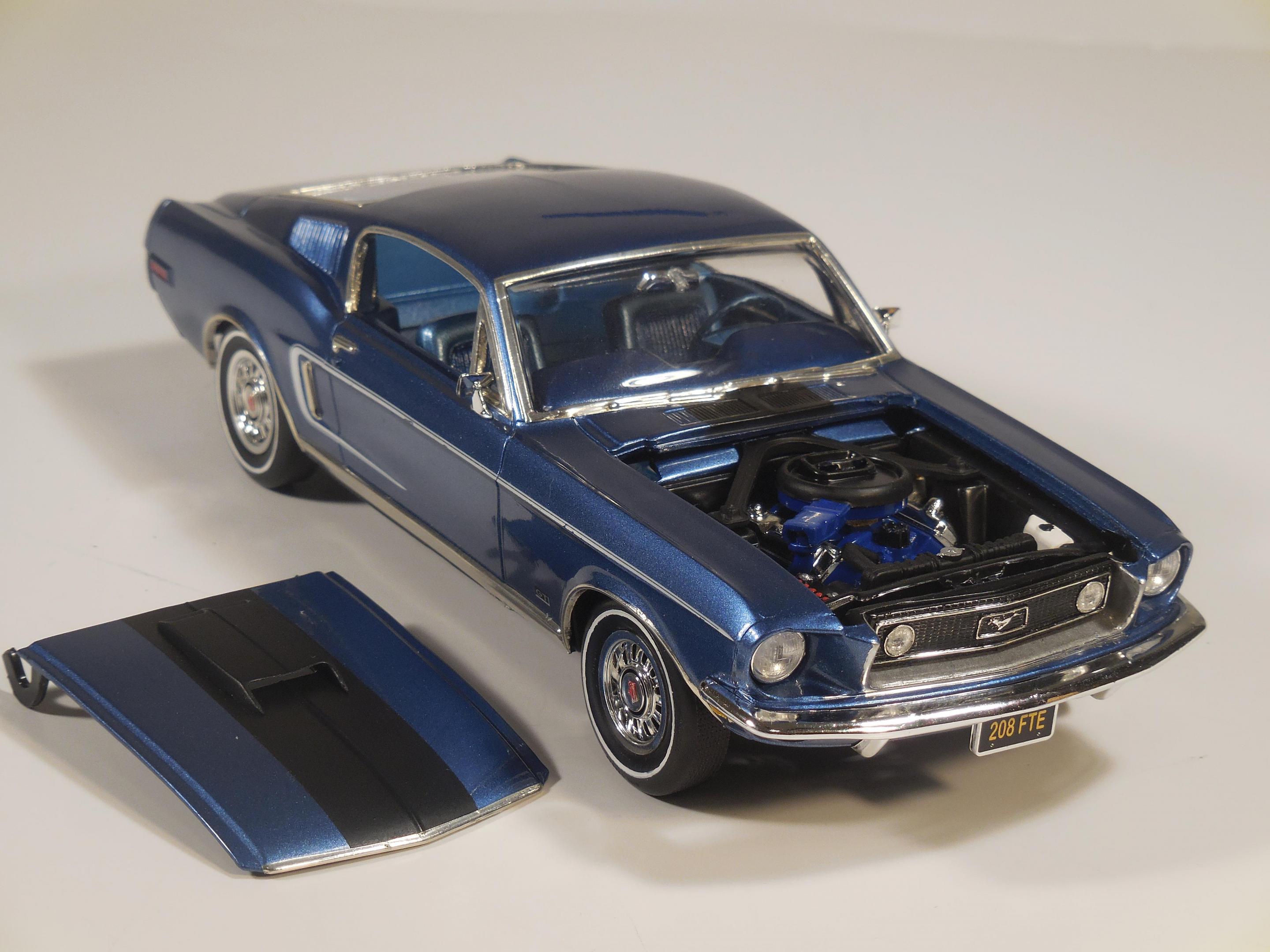 68_Mustang_GT_428CJ_f.JPG