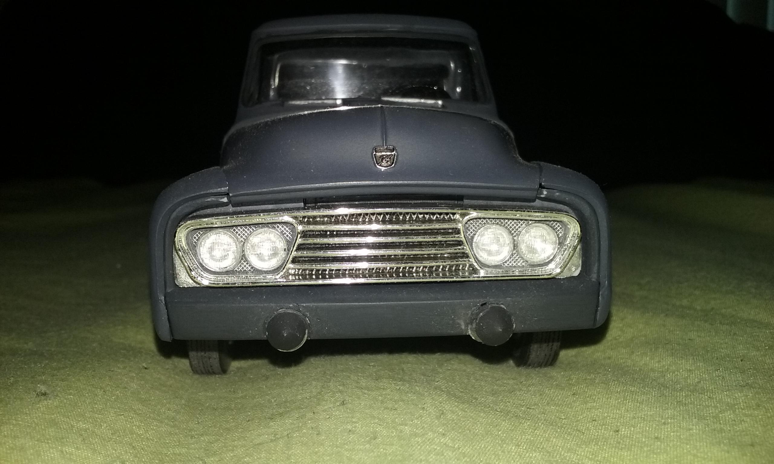 1953-f100-front-grille.jpg.9fef96d67b7251aa372cdb33511d25de.jpg