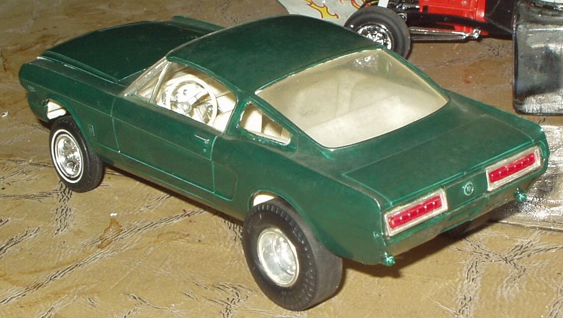 66MustangFBGreen06.jpg.699e01e971810dab3da43c6eeac0d83b.jpg