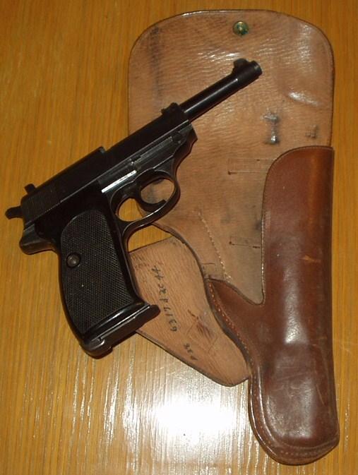 P38Holster3.jpg.4de6e7262298251129f17e546b4631fd.jpg