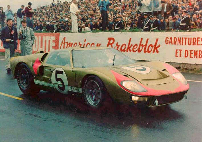 474881329_Ford_GT40MkII_1966_5_P1016_Bucknum-Hutcherson_1.jpg.fb59f00ff3f2100cc390e609468cd32e.jpg