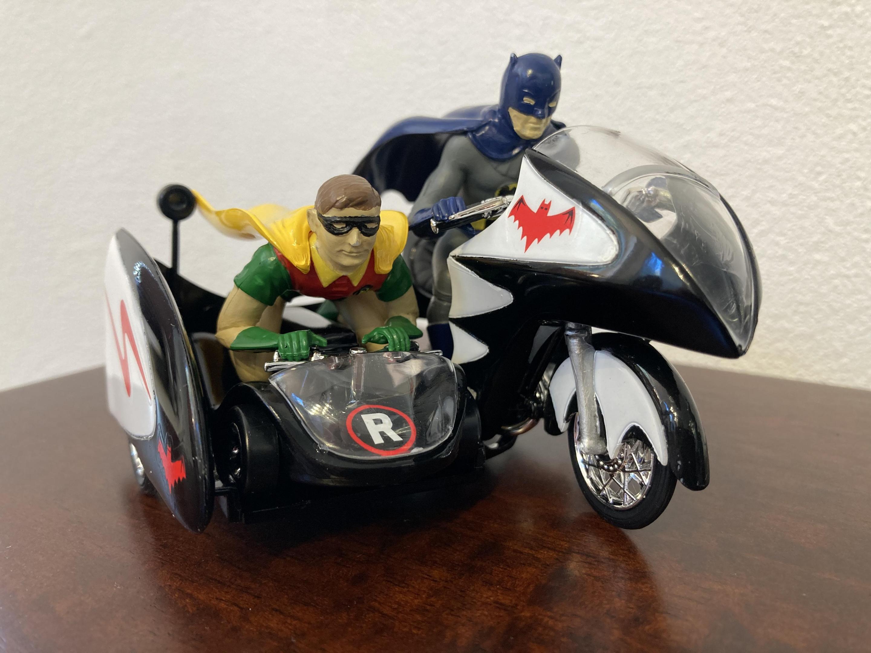 1966 Batcycle (Batman).jpg