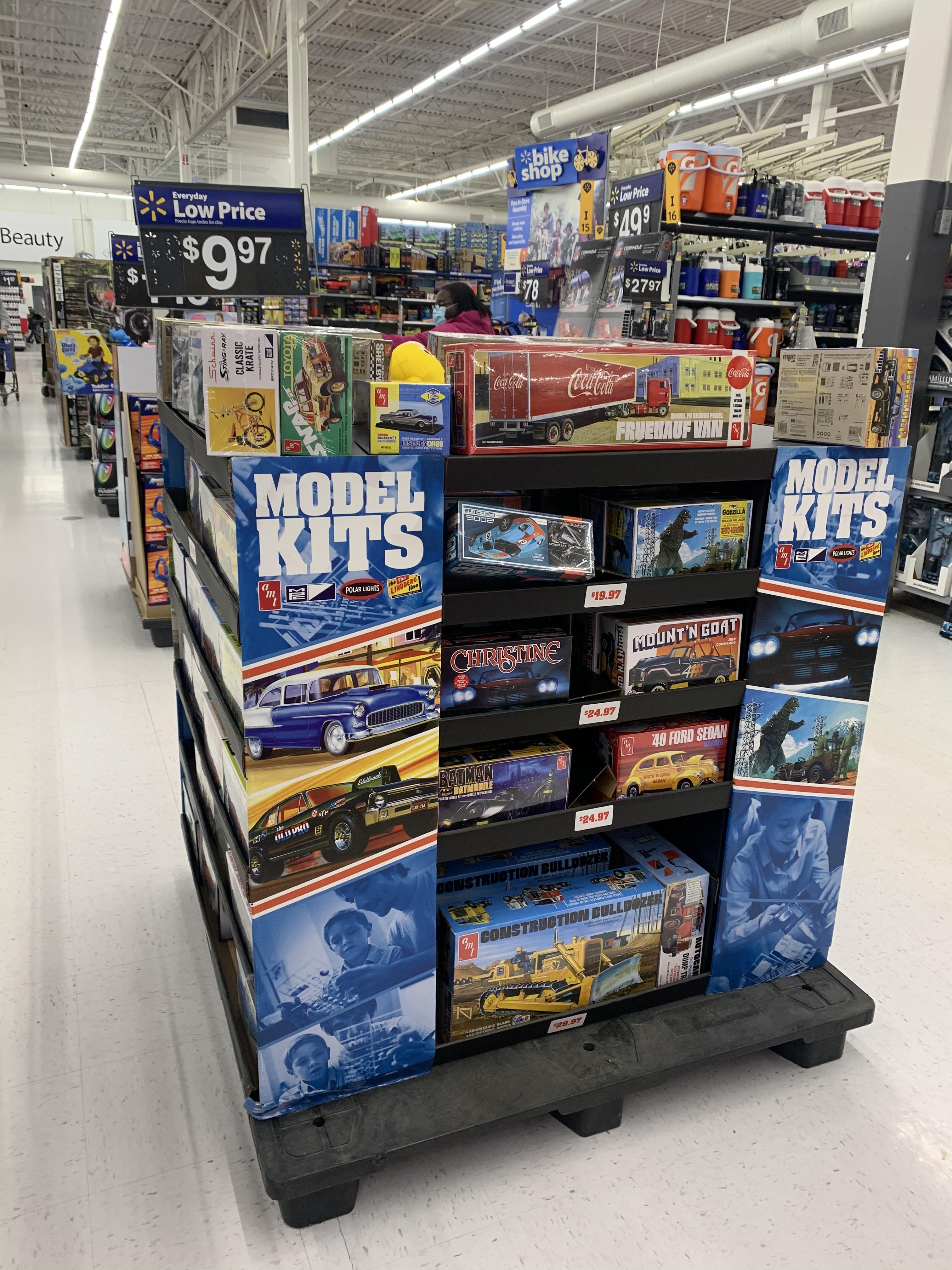 New kits at a Walmart near me. - General Automotive Talk (Trucks and Cars)  - Model Cars Magazine Forum