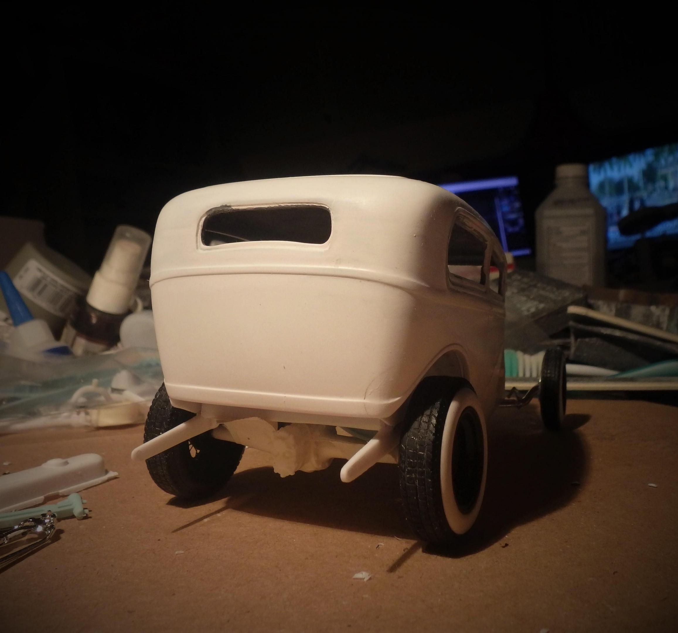 32 sedan rear halibrand.JPG