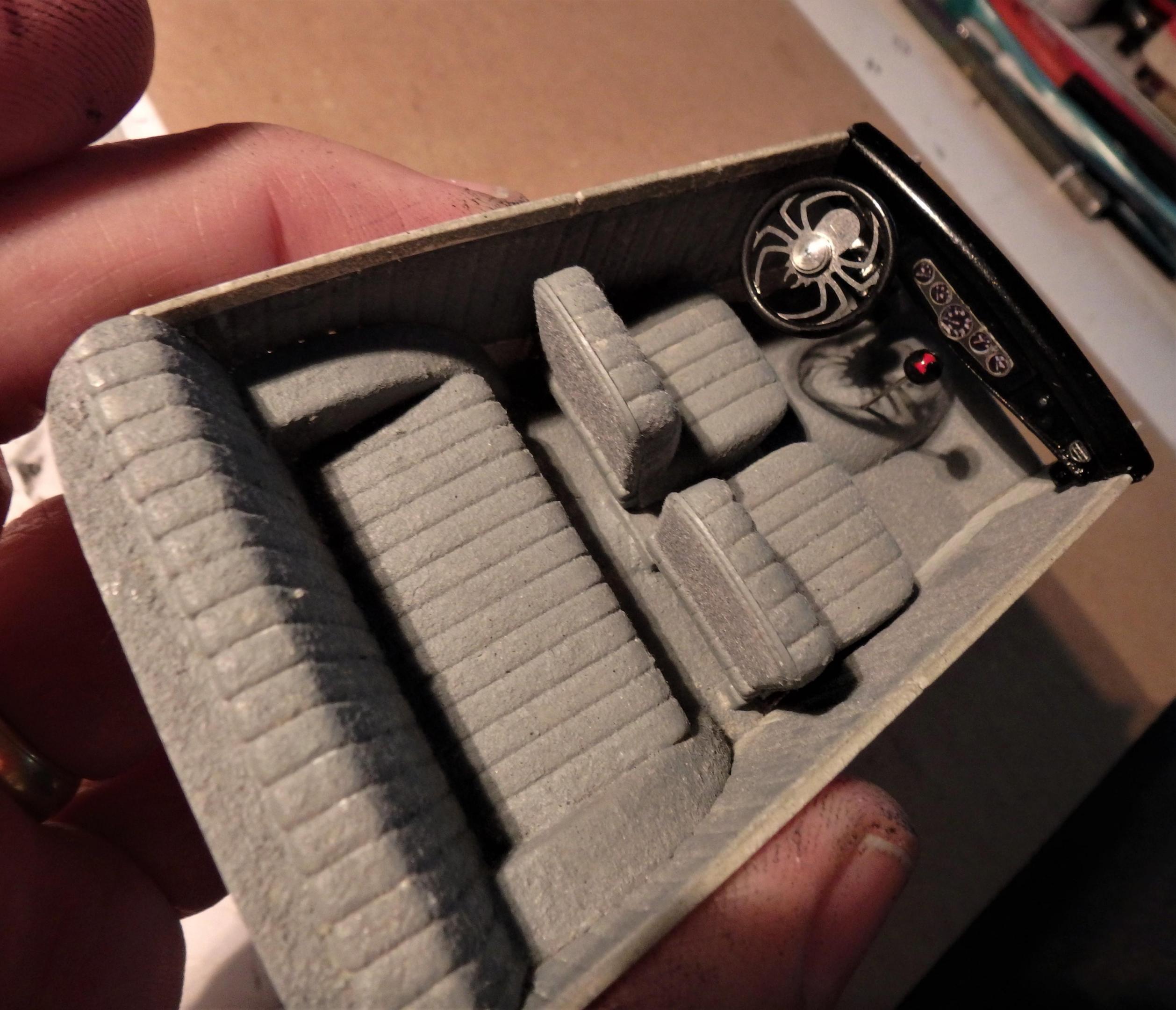 interior with spider steering wheel gear shift.JPG