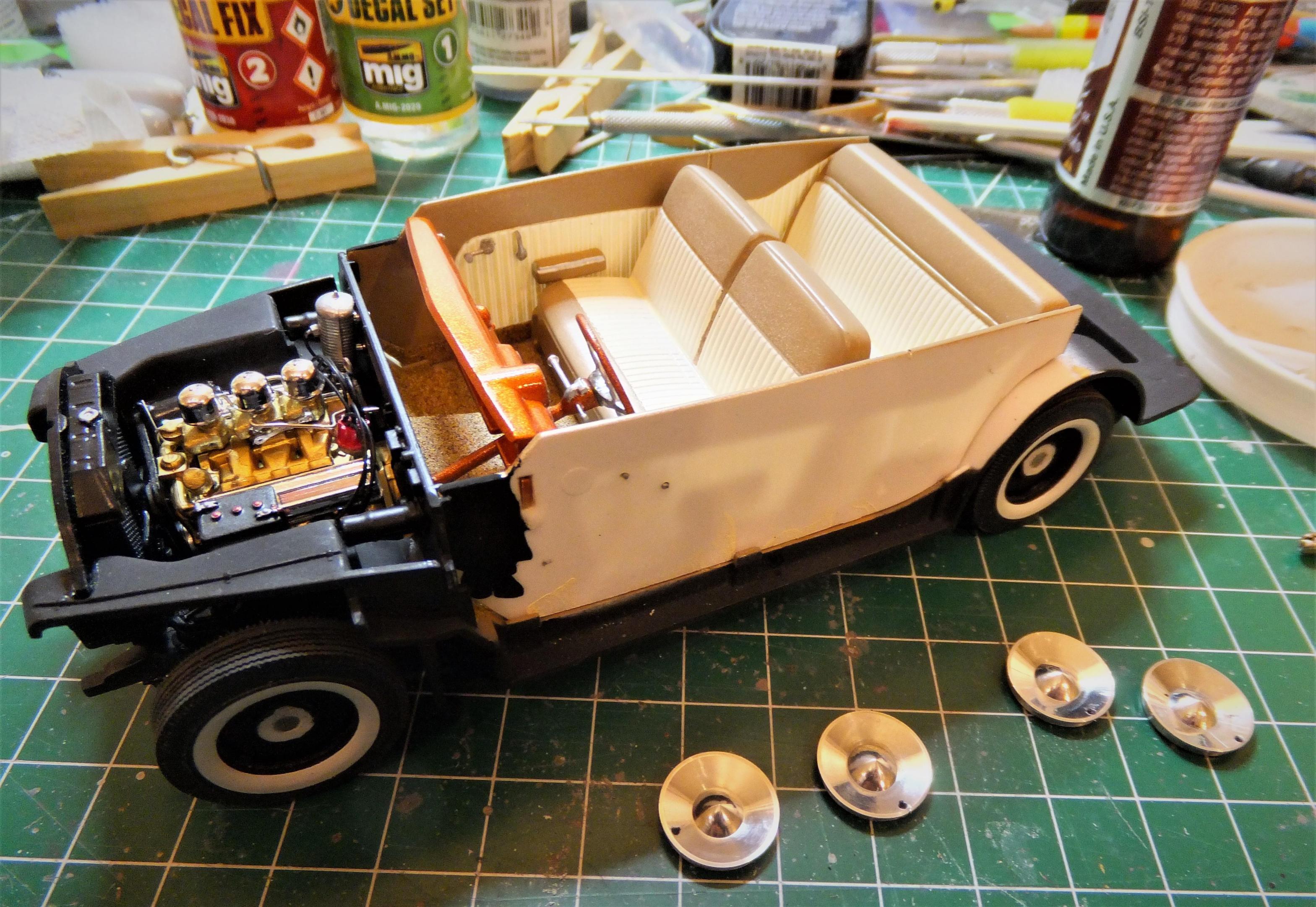 49 Merc Cust Wgn (20).JPG