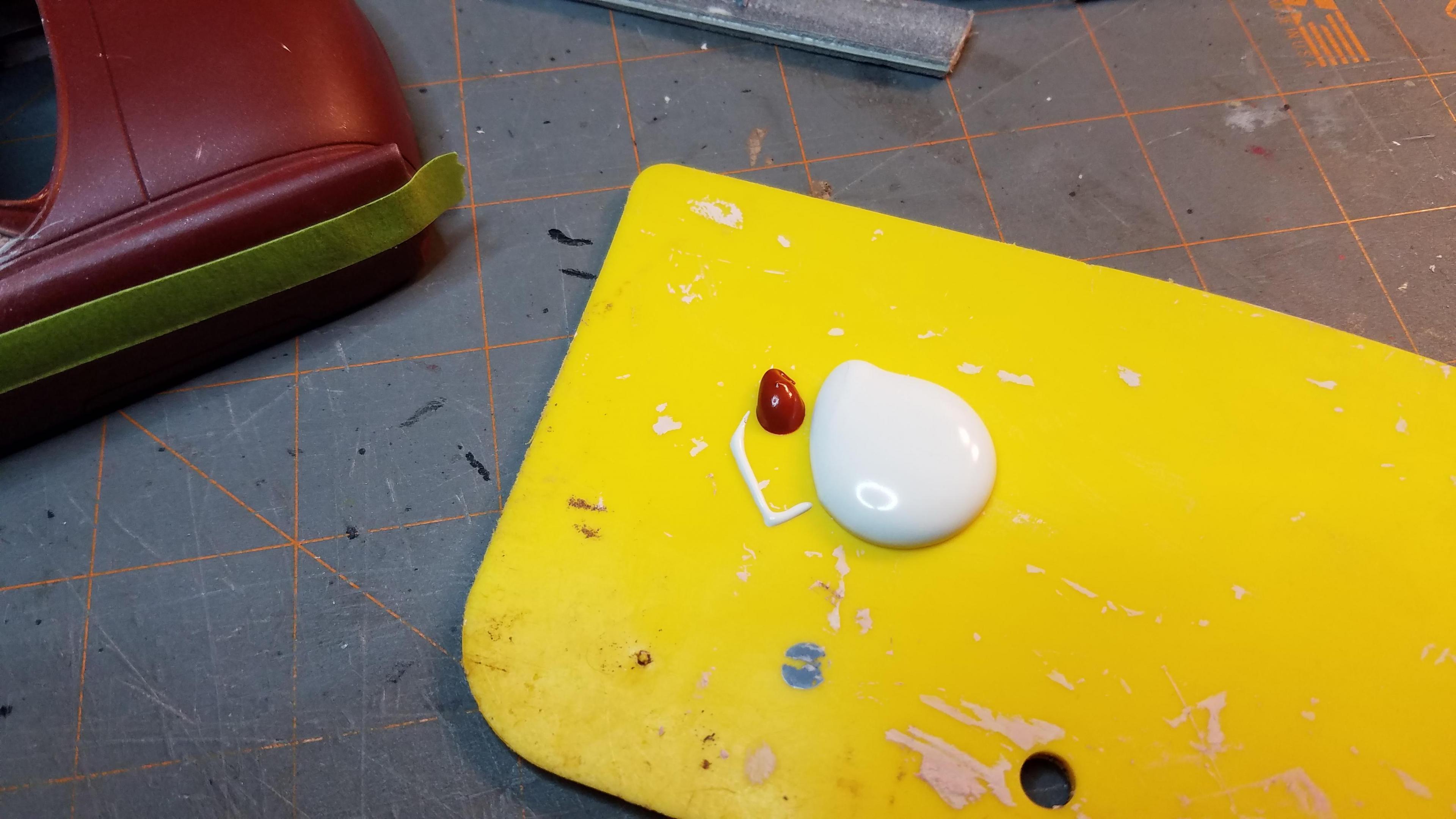 MODEL SUPPLIES- BODY FILLER [02].jpg