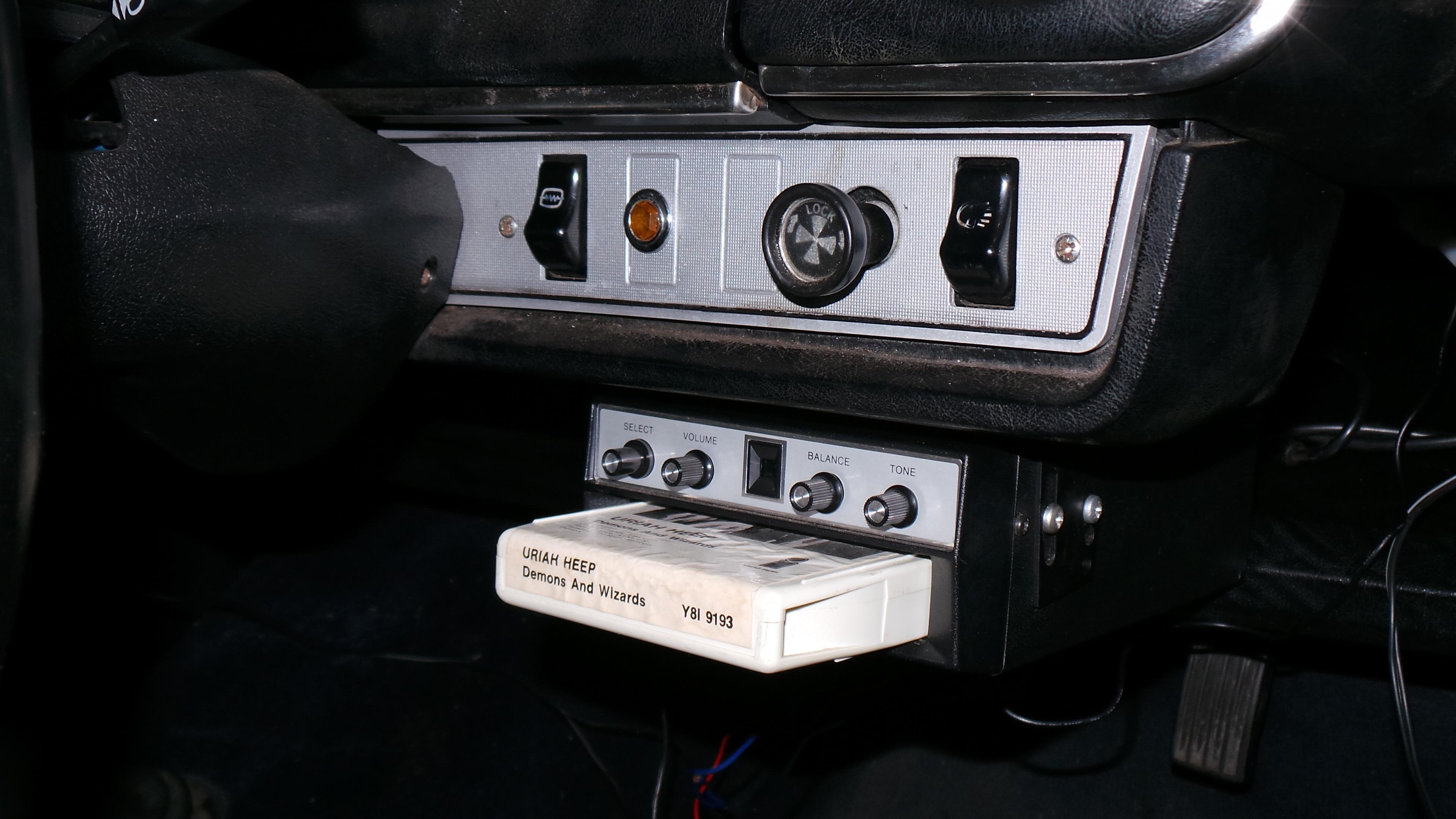 PTH 8 Track Stereo 2.JPG