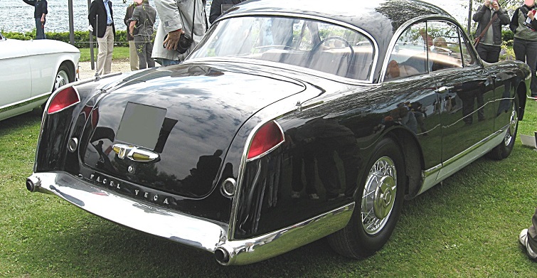 Facel-Vega_FV_Rear-view.jpg.37415ee9b9efd36215345a1f54b7c625.jpg