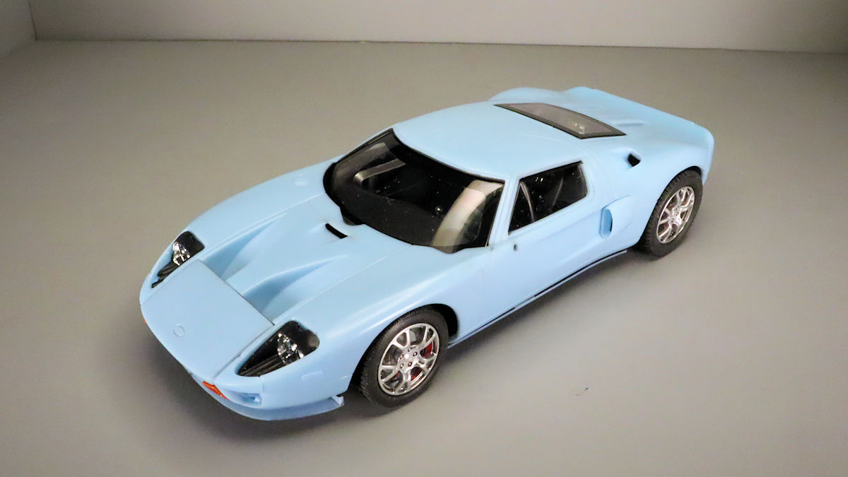 FordGT06_25.jpg.19eeefdec87d0b90596605ad2cc7b2c2.jpg