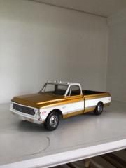 AMT 1972 Chevy pickup.jpg