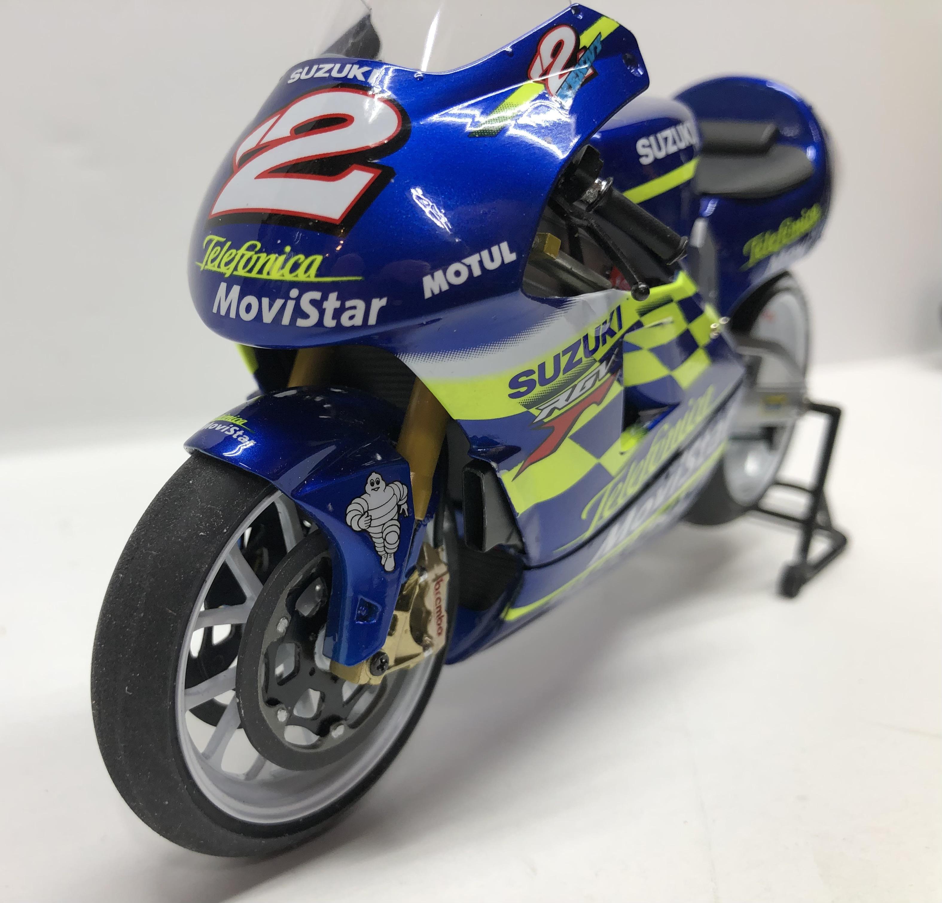 Telefonica MoviStar Suzuki RGV-Γ '01 – Tamiya 1/12 - motoGP