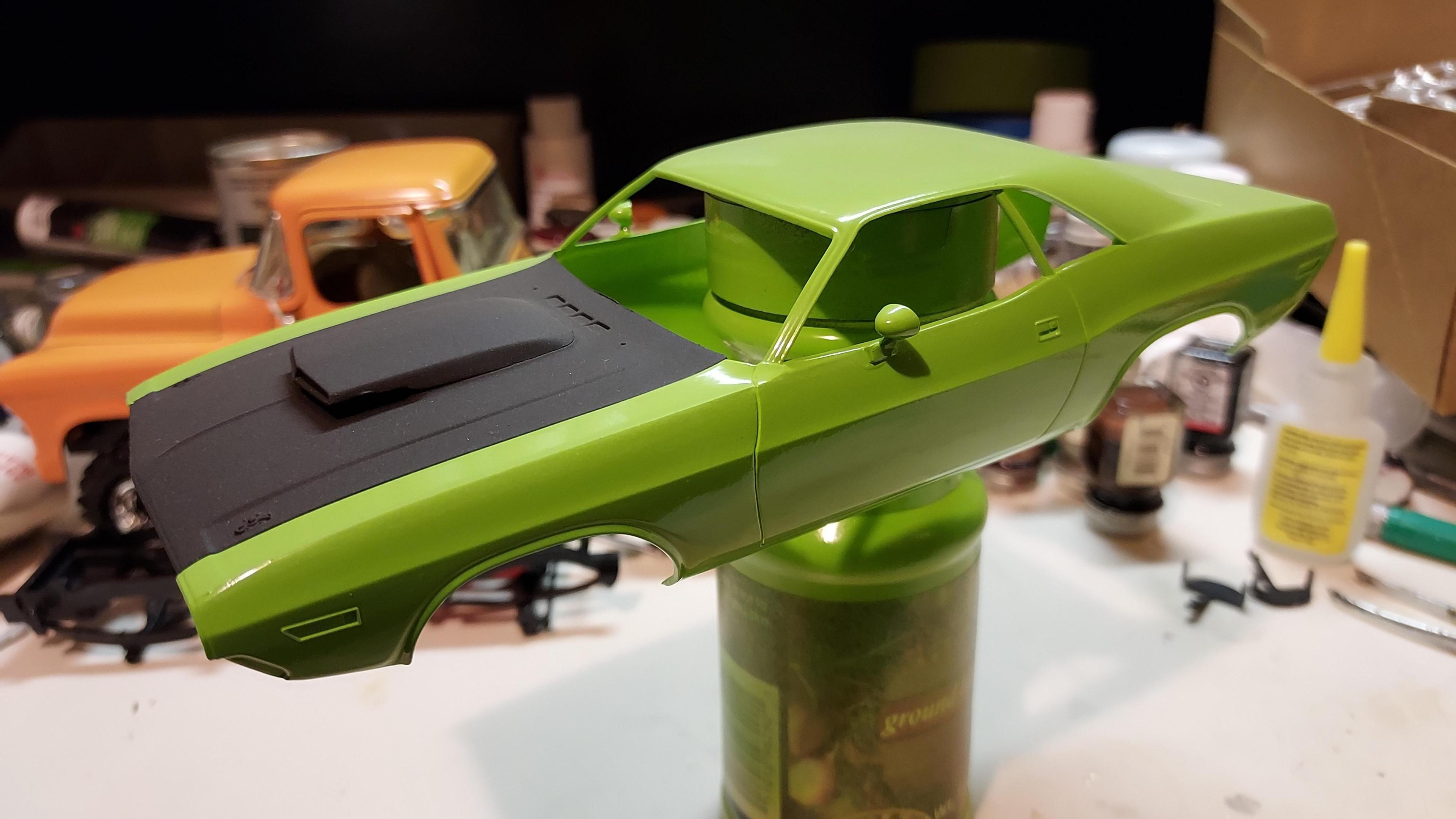 2 70 challenger b.jpg