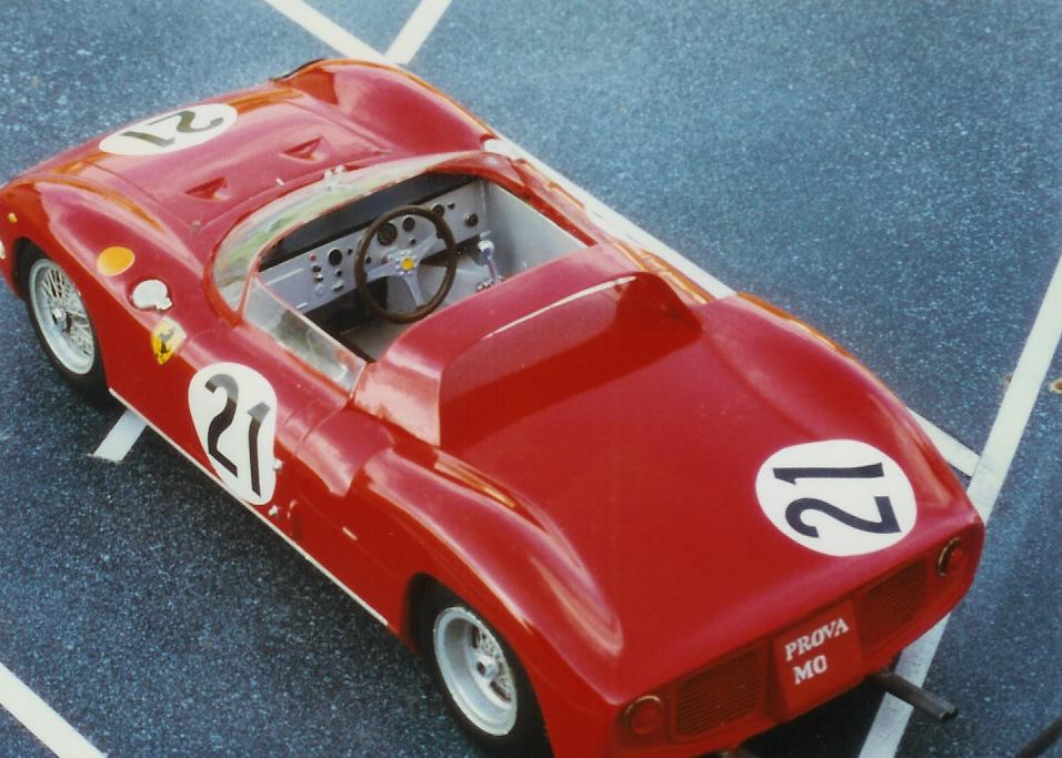 1553397424_Ferrari_275P_1963_21_001.jpg.ca4b077ef4046a23244b5d2fccc089fb.jpg