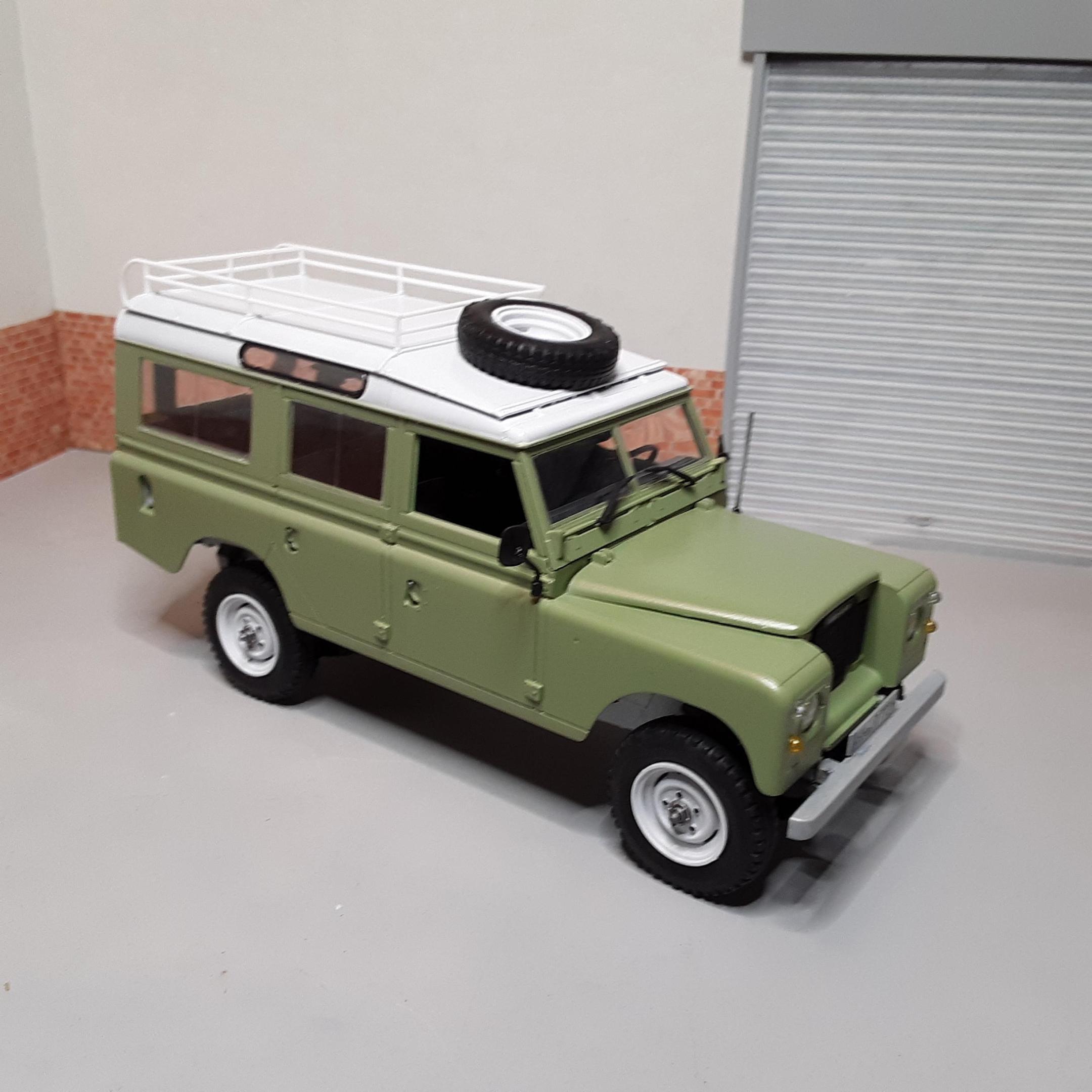 land rover 1.jpg
