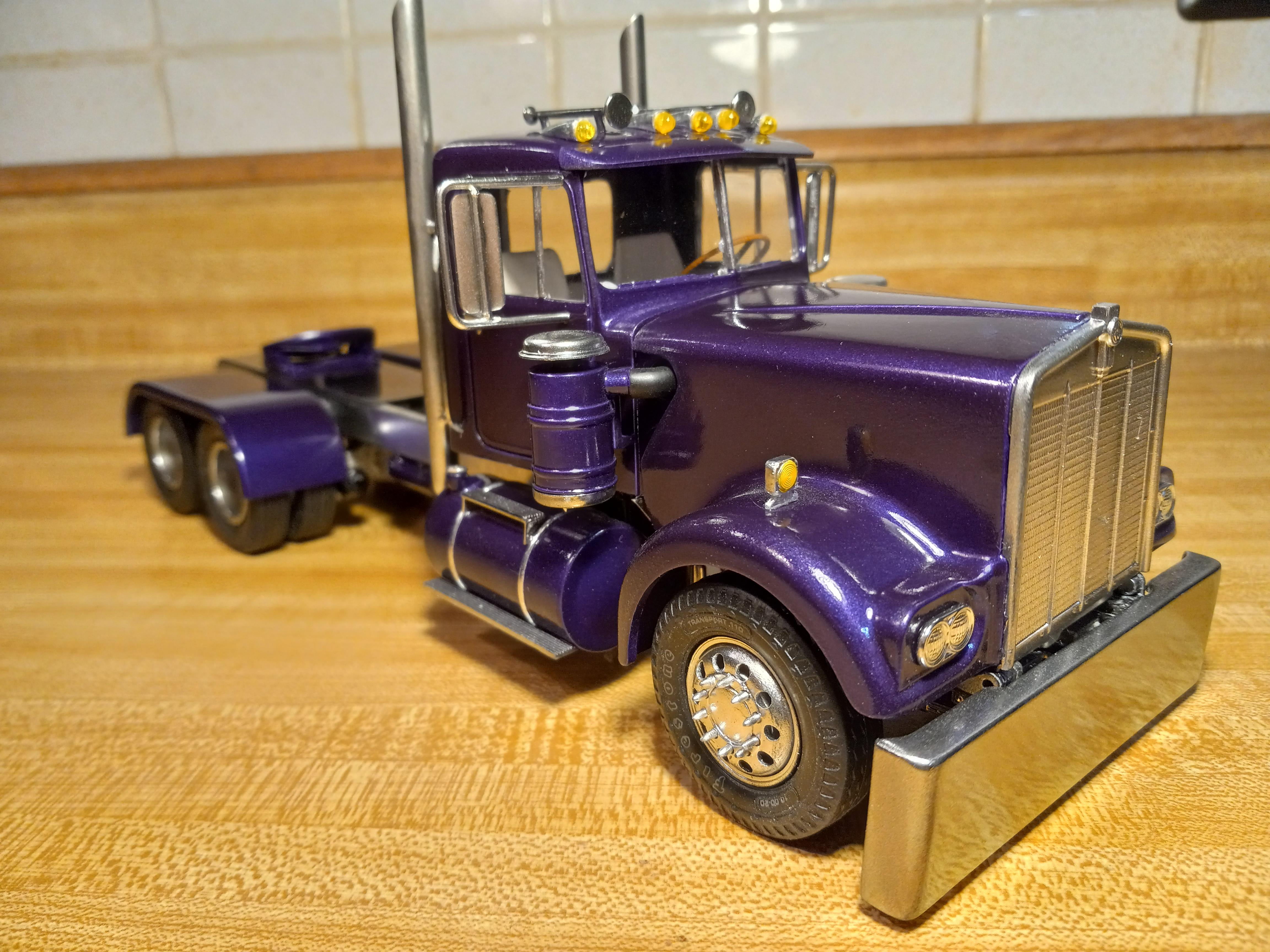 Custom Kenworth Model Trucks Big