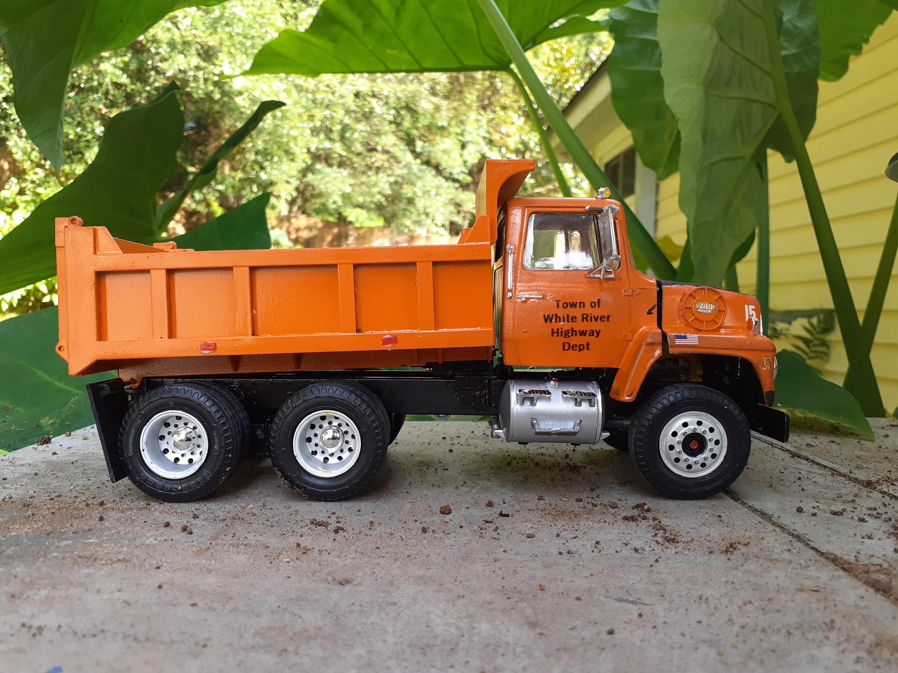 Dumptruck finished11.jpg