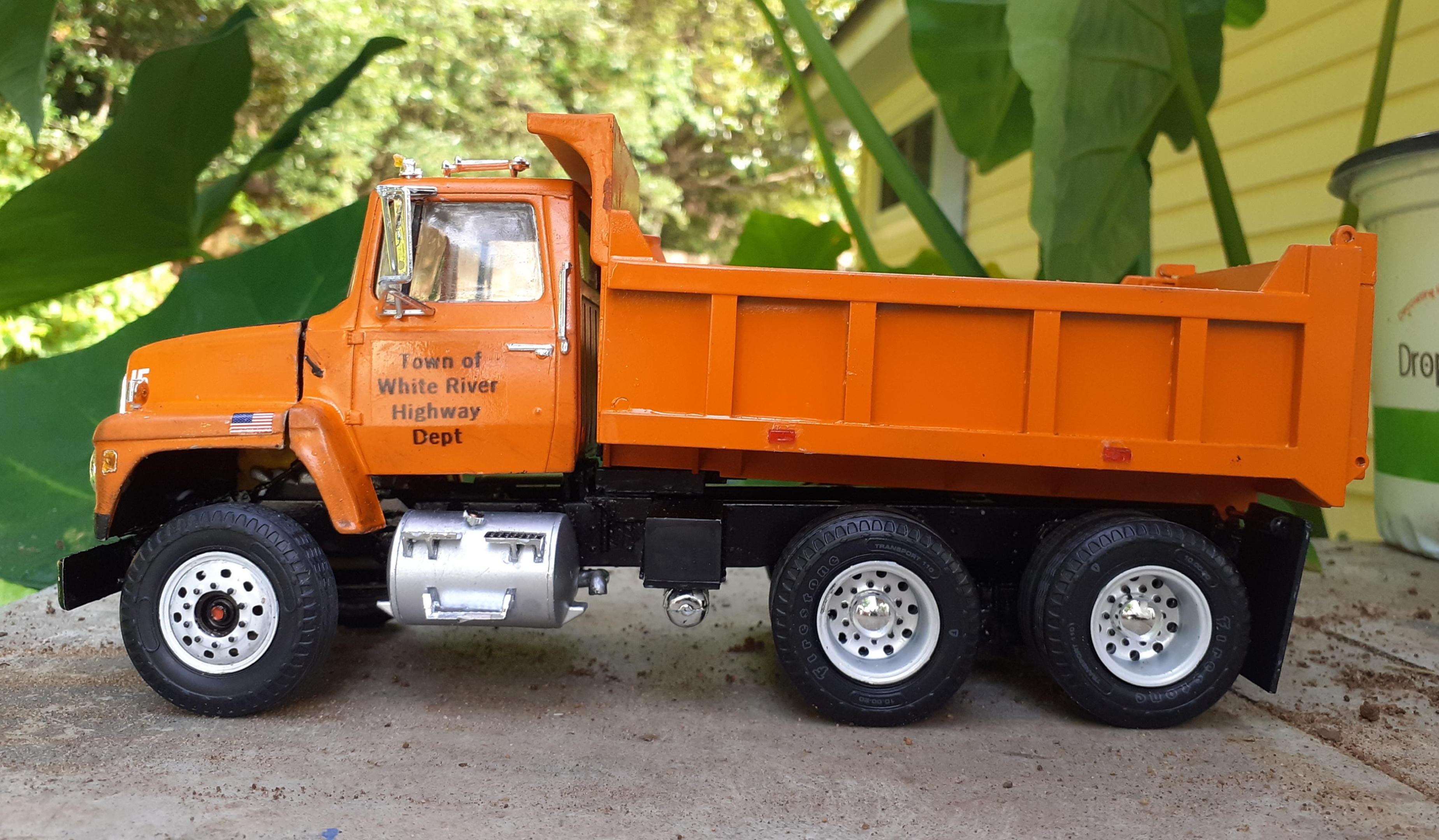 Dumptruck finished 2.jpg