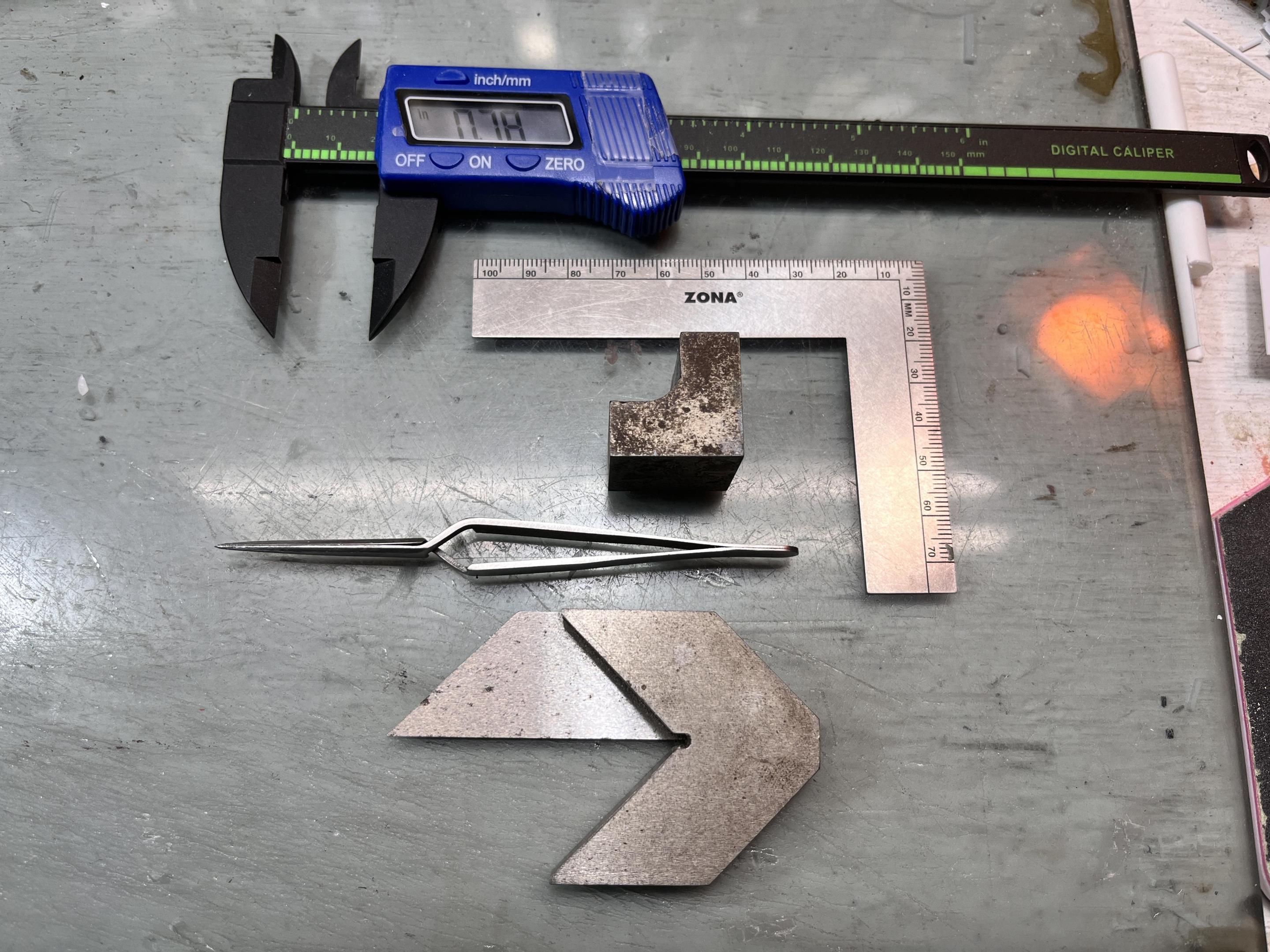 tools.thumb.jpg.44befb1a7f97d5b1baffe63b05723ab8.jpg