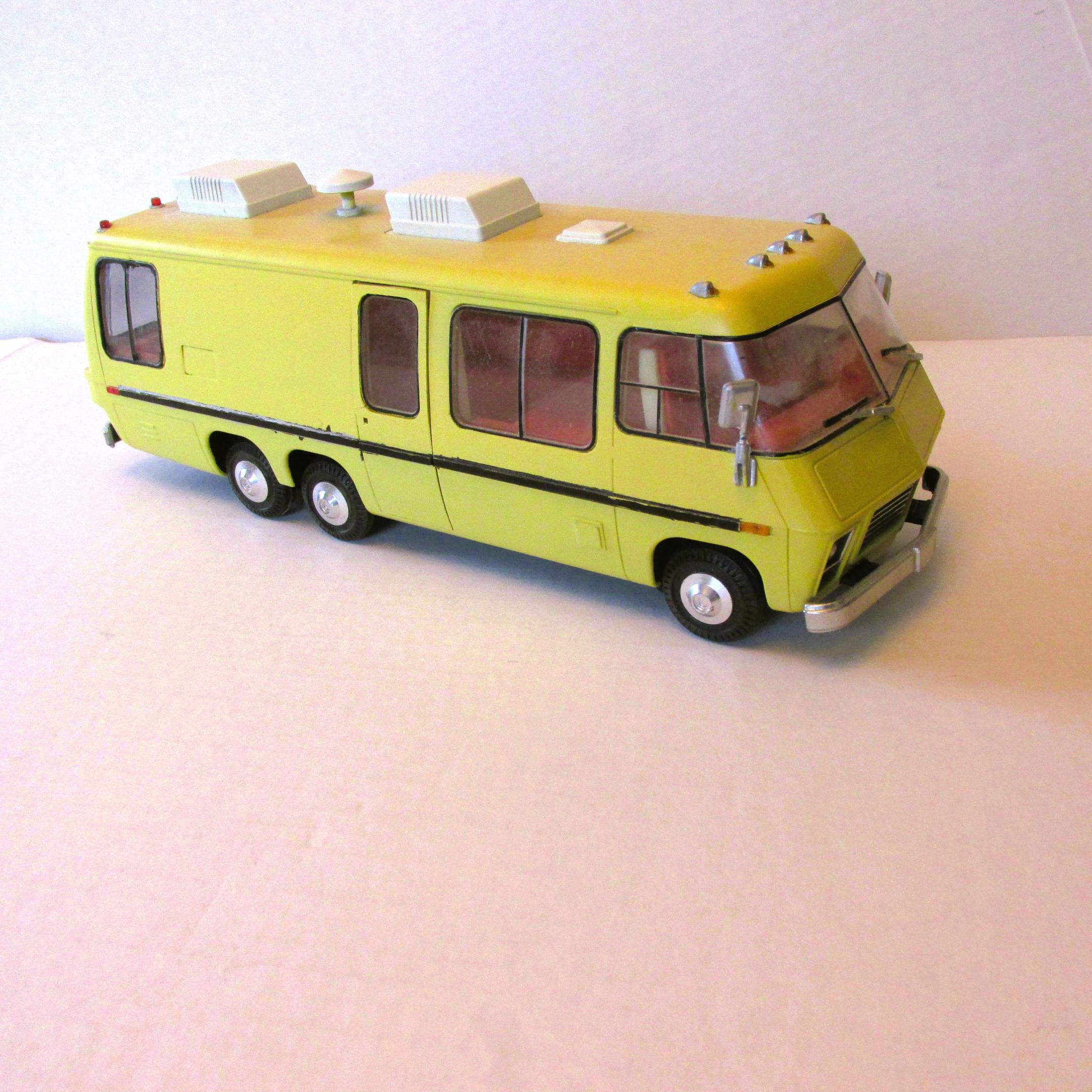 Hess GMC motorhome .JPG