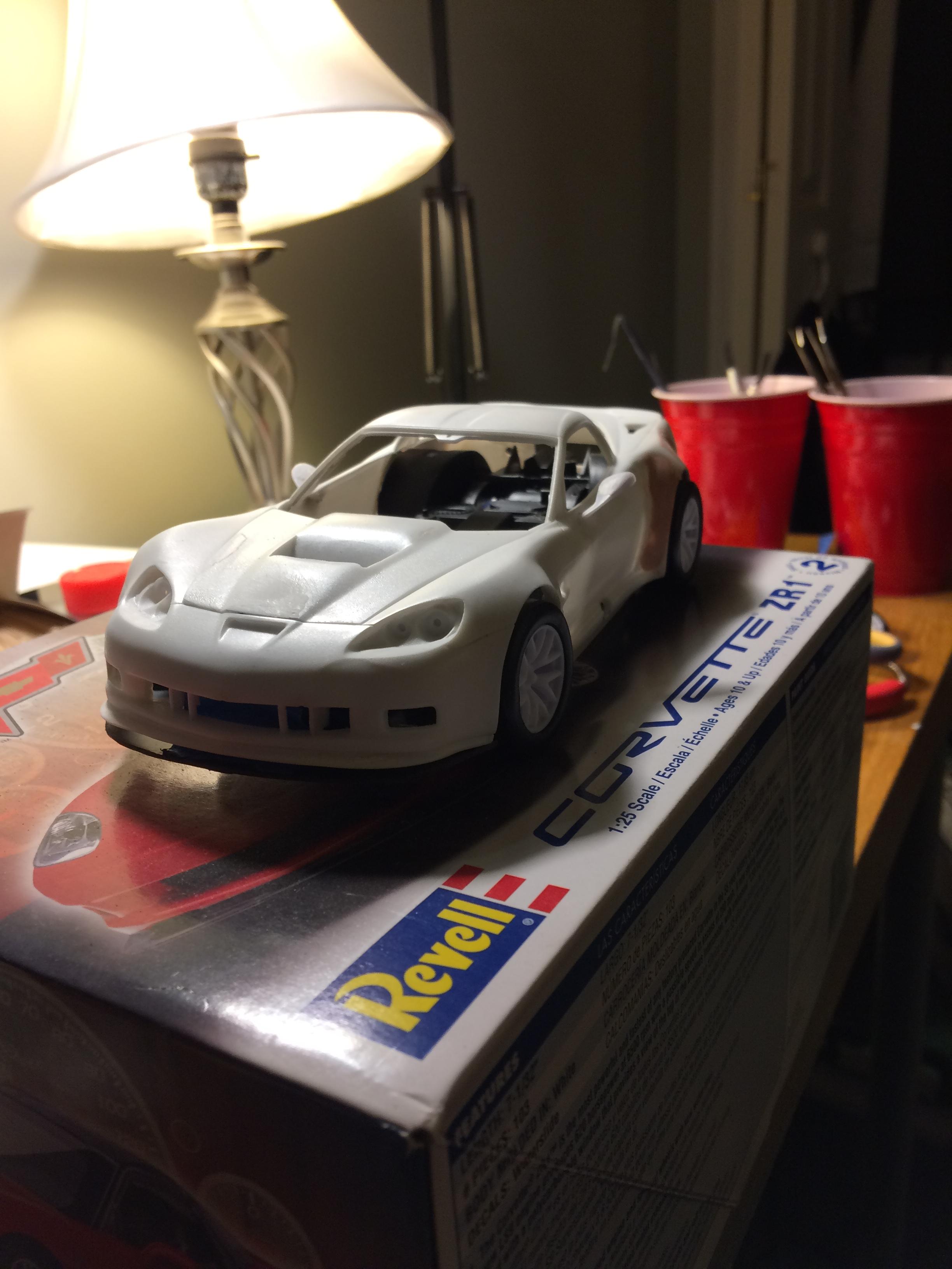 未組立 Revell 1/25 Chevrolet Corvette C6 2005年 レベル