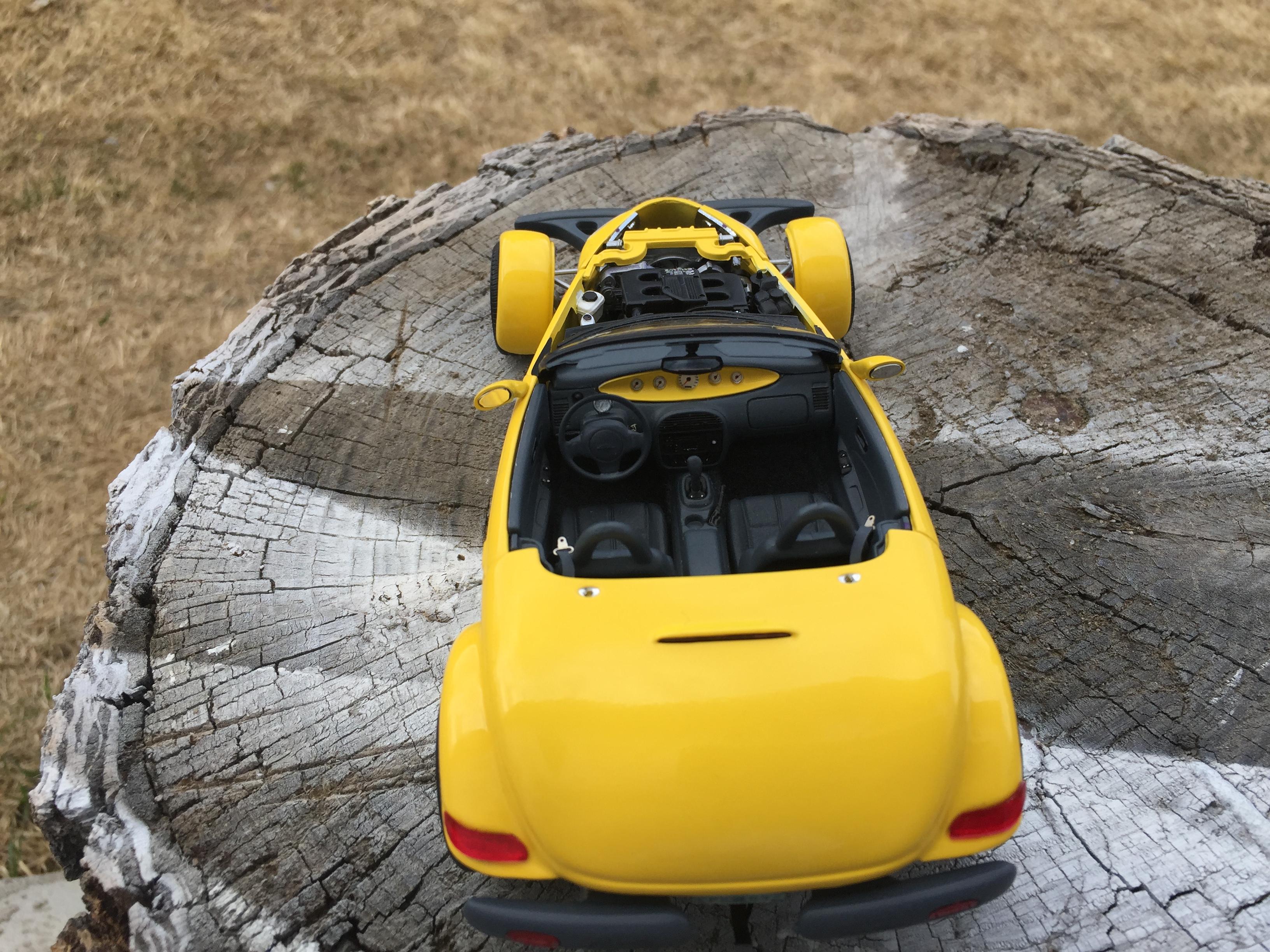 REVELL 1997 Plymouth Prowler - Model Cars - Model Cars