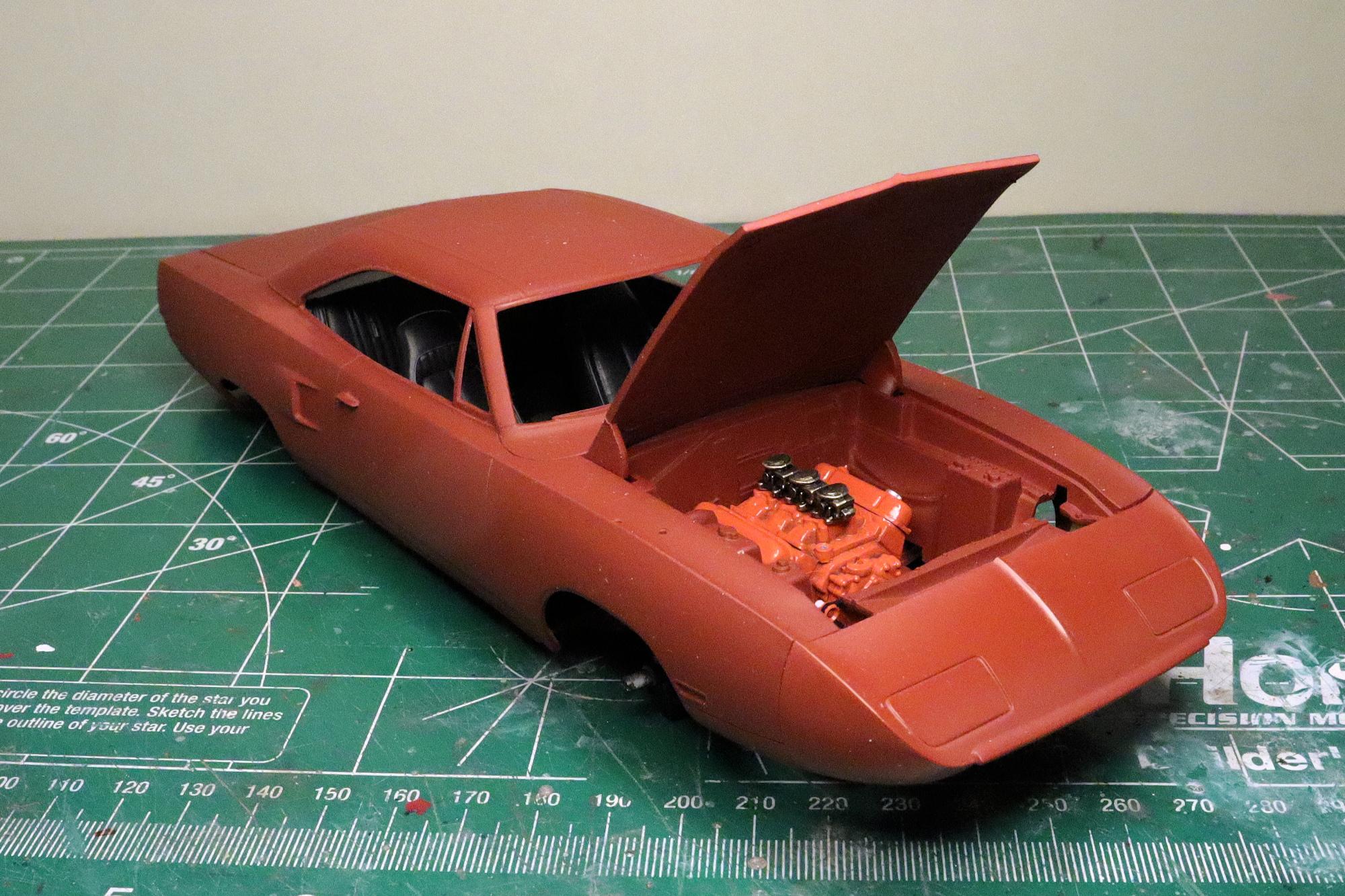 1970 Plymouth Superbird Revell 1/24 85-4921 Review | Right