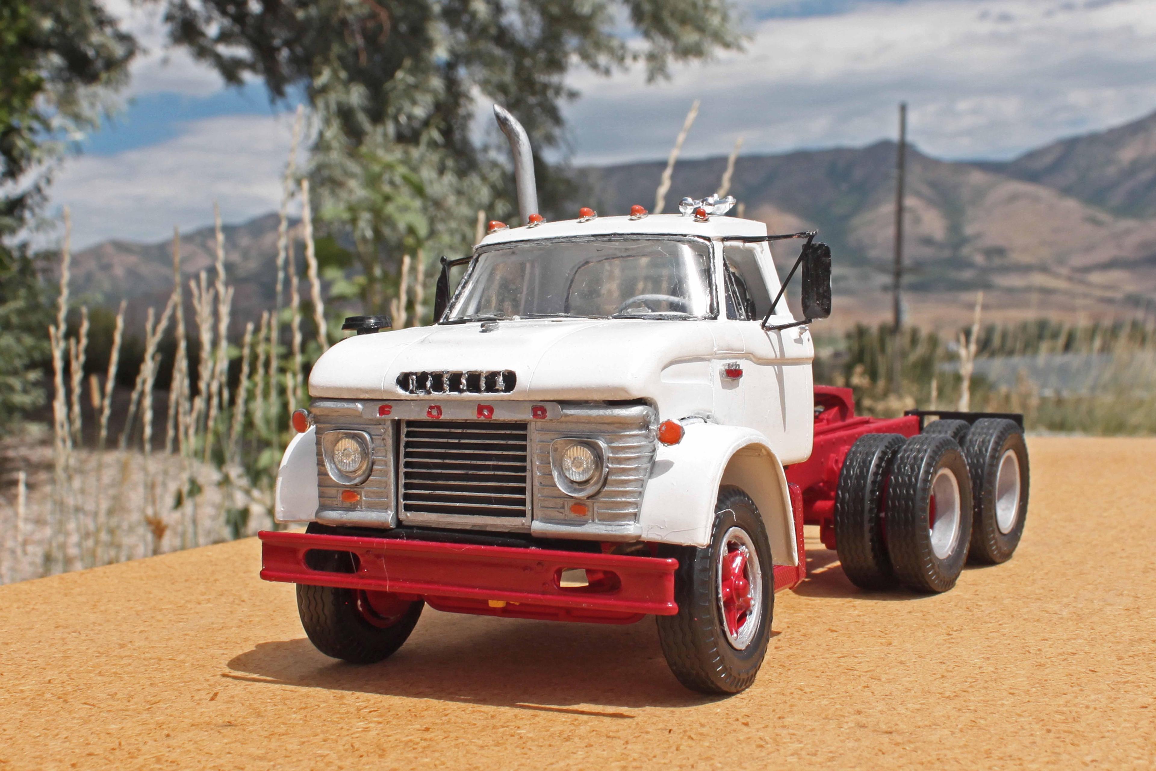 Ford 1964 N950-6.JPG