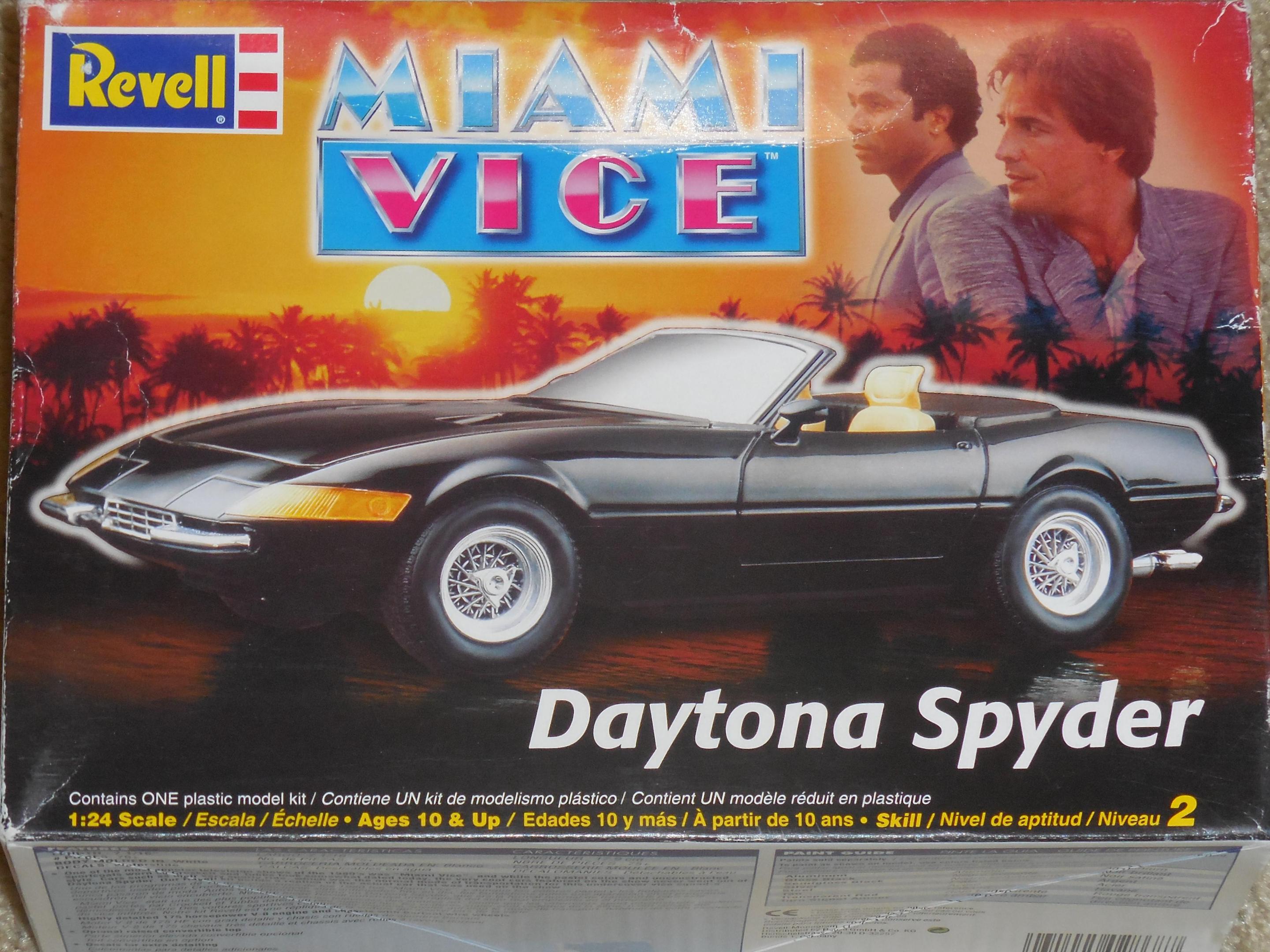 Ferrari 1972 Daytona Spyder Miami Vice.JPG