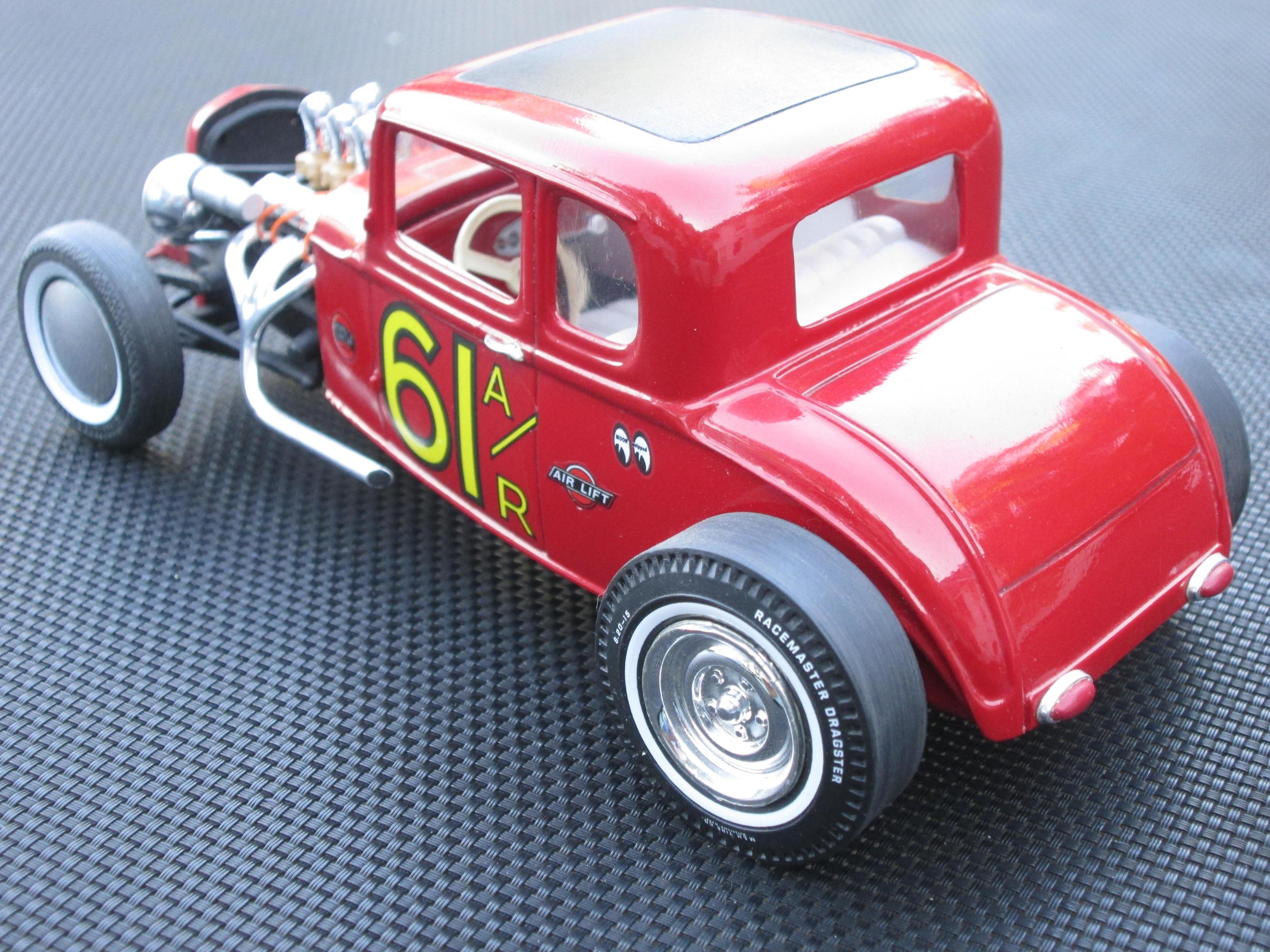 32 Ford Coupe 61 2 .JPG