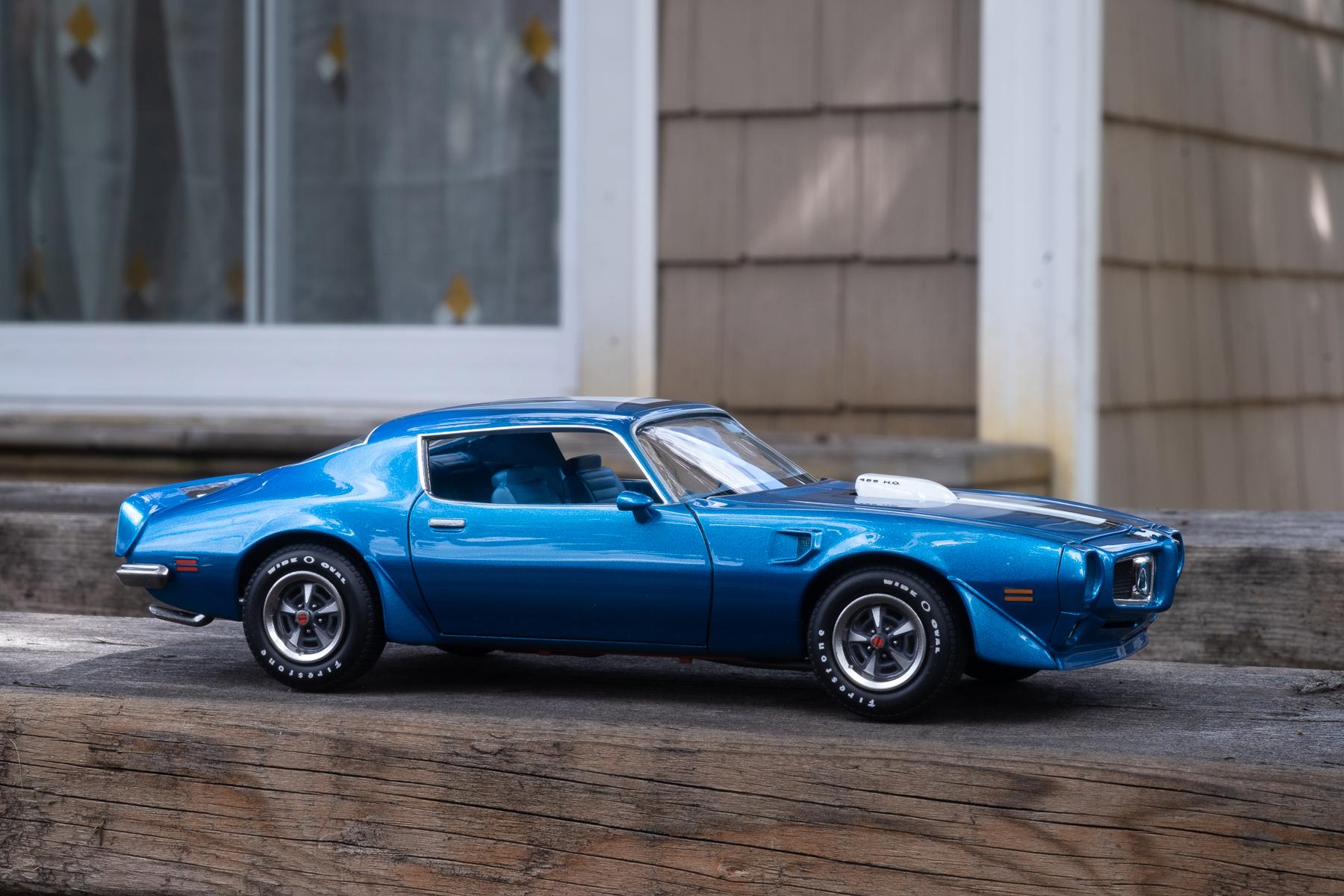 1970 Pontiac Firebird in Lucerne blue (1/24 Monogram/Revell