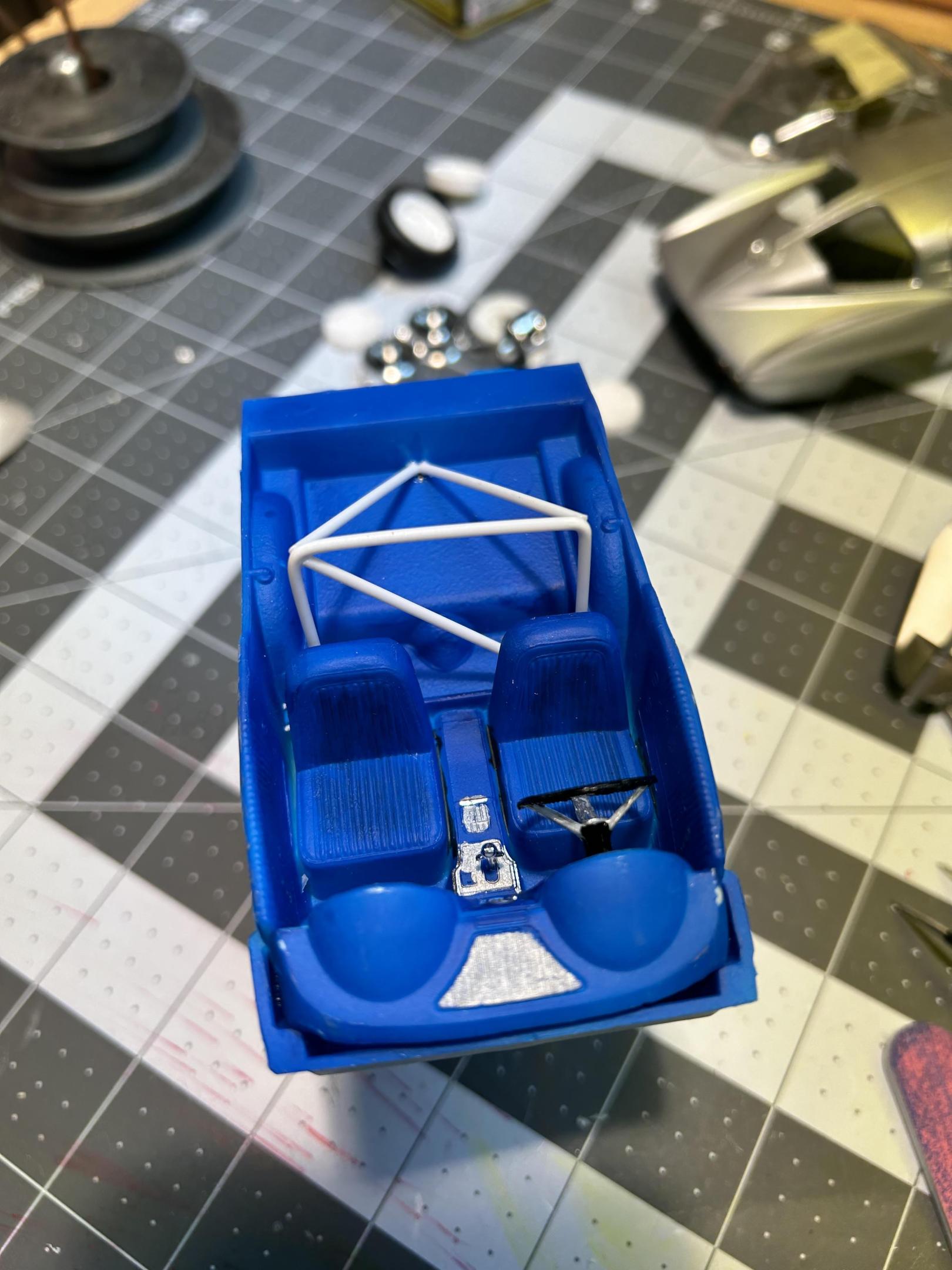 63 vette roll cage.jpg