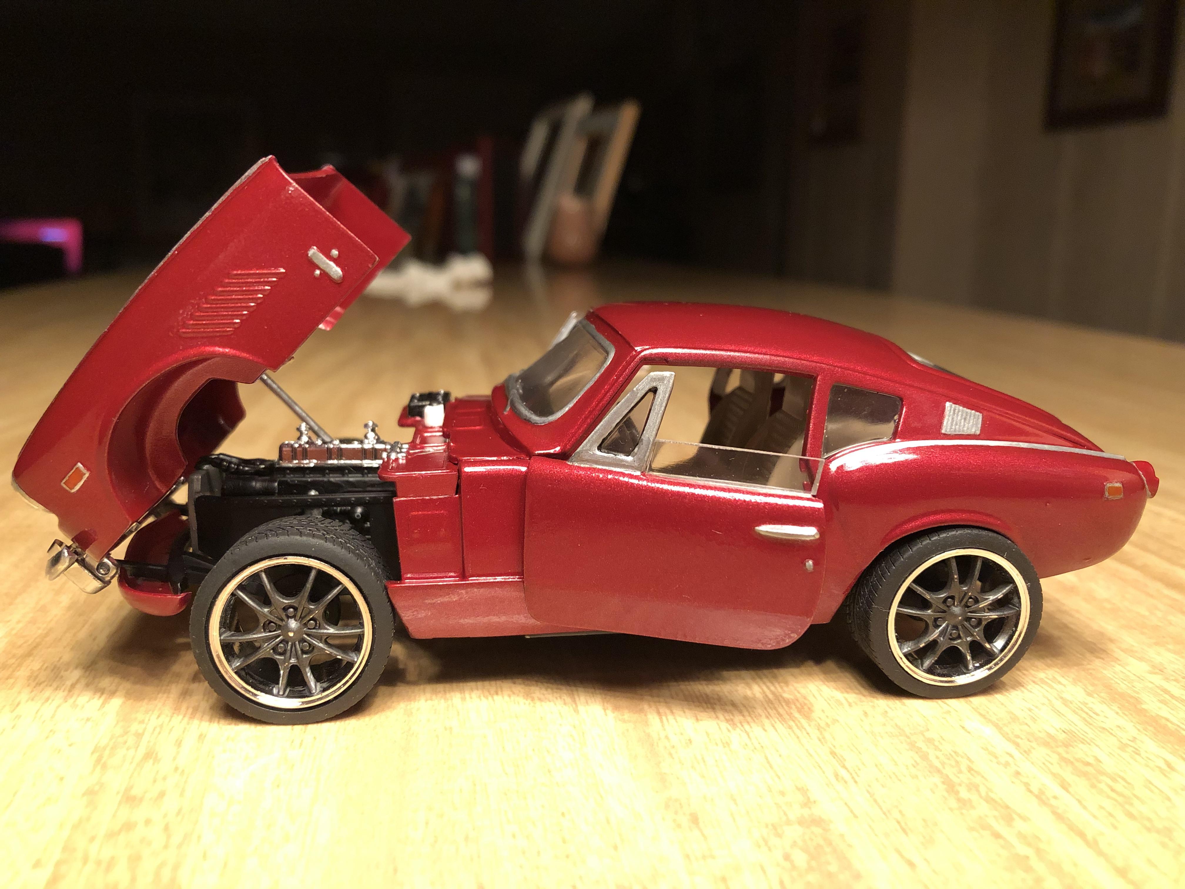 Yahoo!オークション - SK JADI 1/18 TRIUMPH TR4 トライアンフ