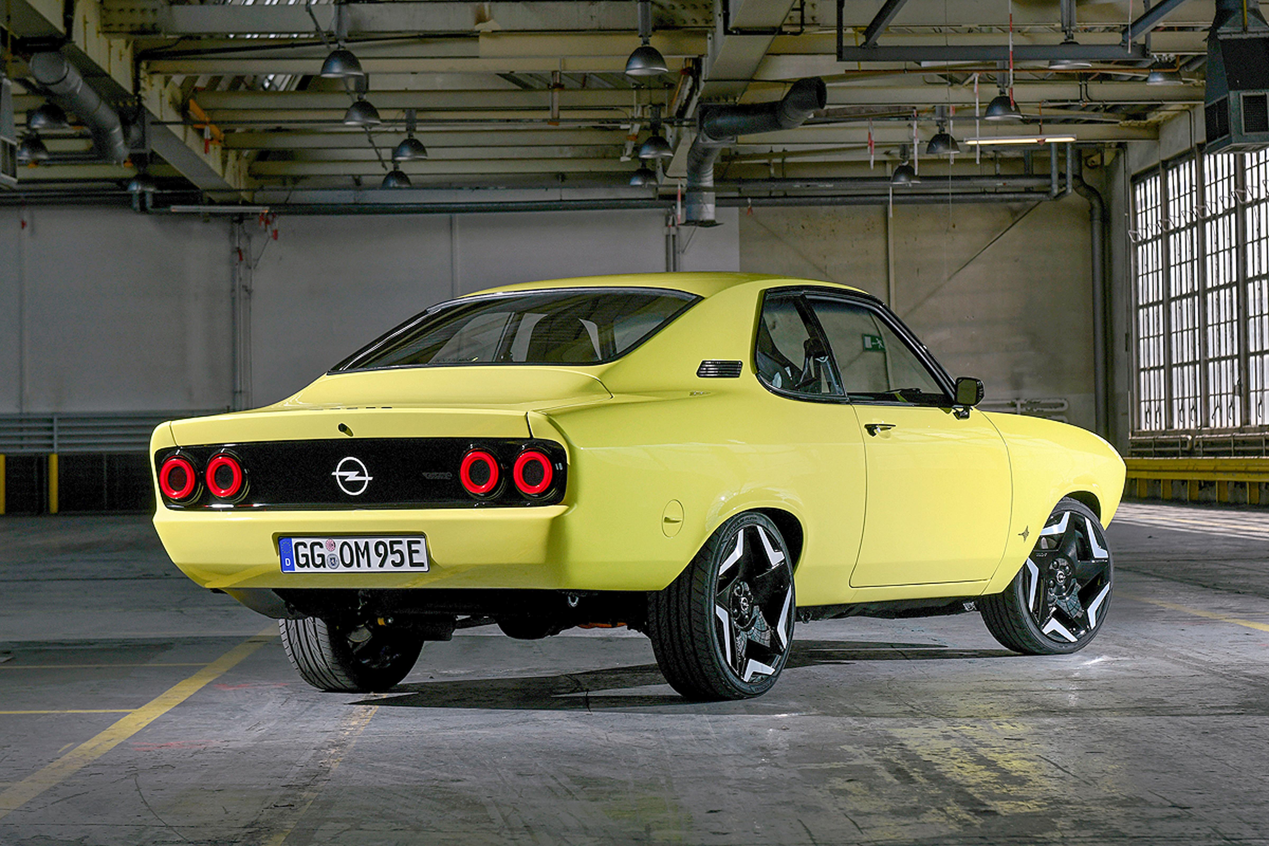 2025 OPEL MANTA gsE Elektromod Model Cars Model Cars Magazine Forum