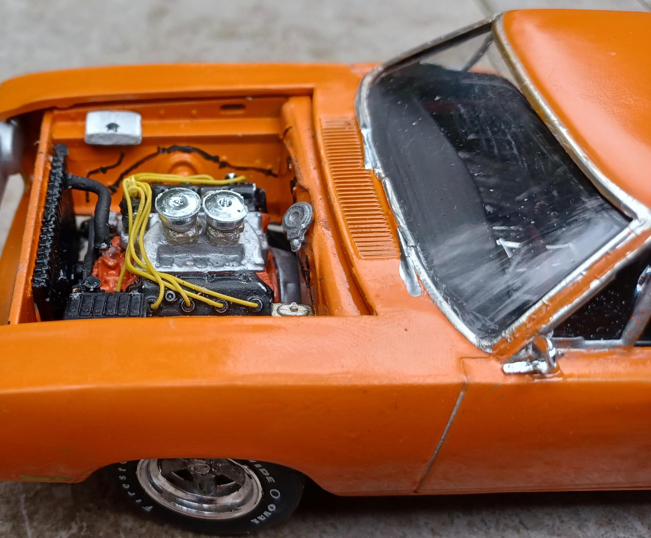 Orange supebee done6.jpg