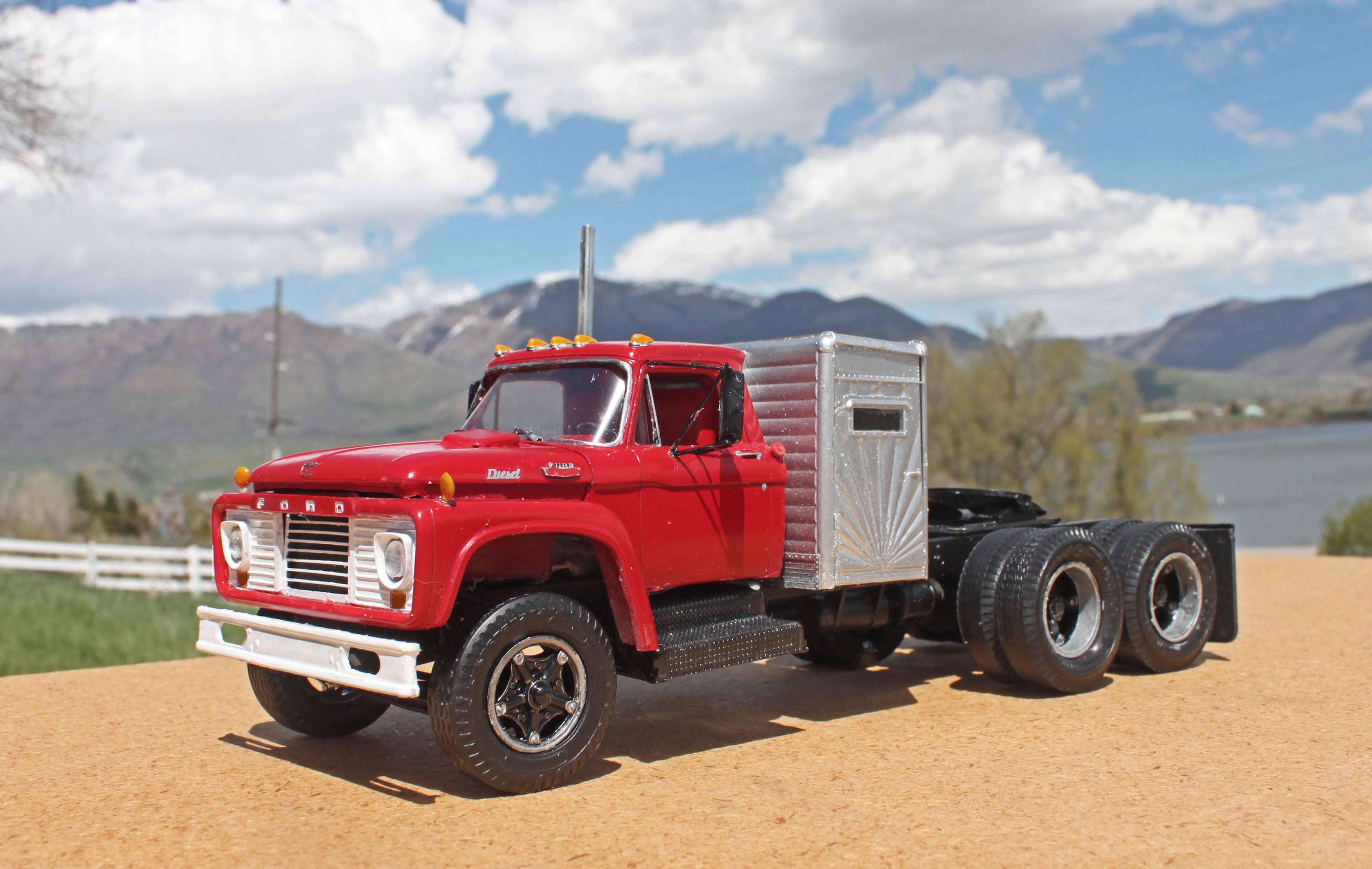 Ford 1965 T950-6.JPG