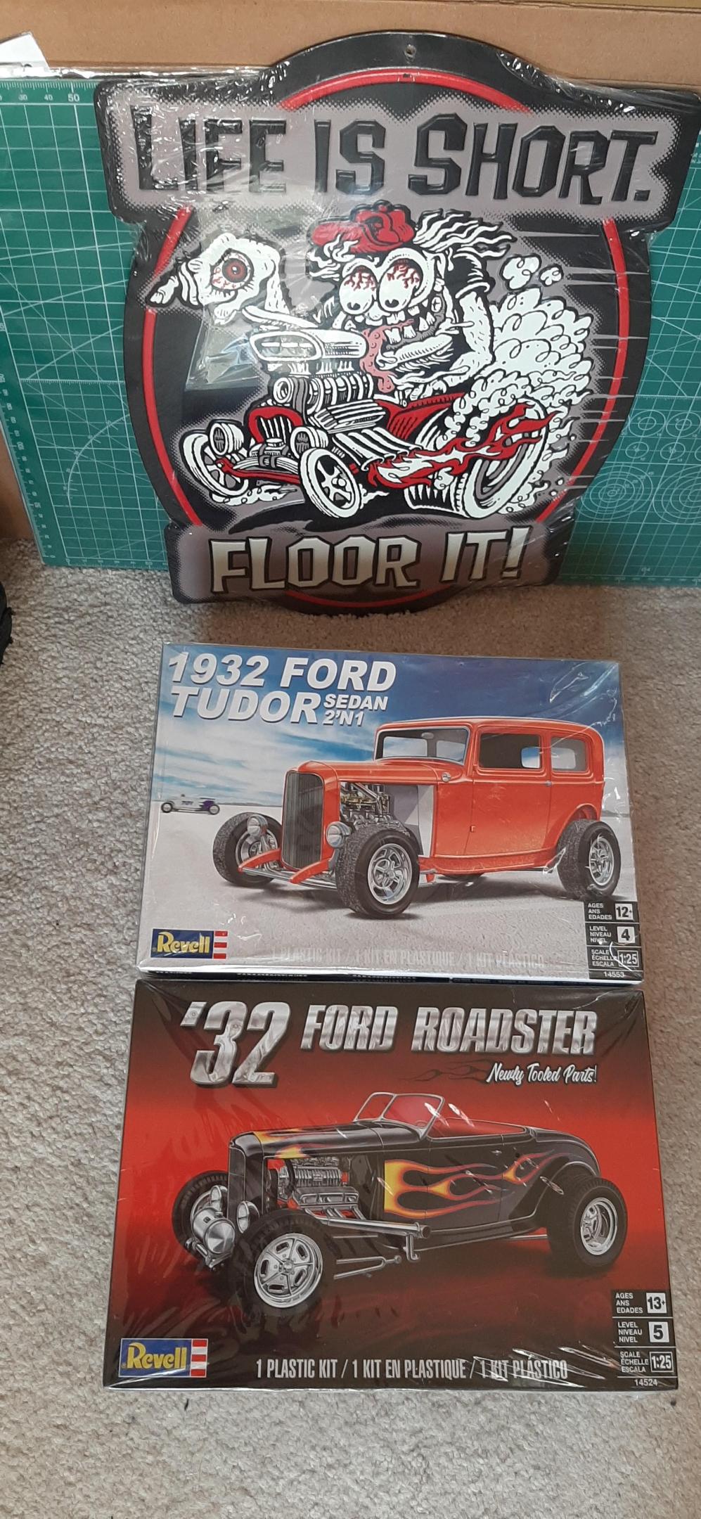MCM Forum '32 Ford Sedan Build Off 2024.jpg