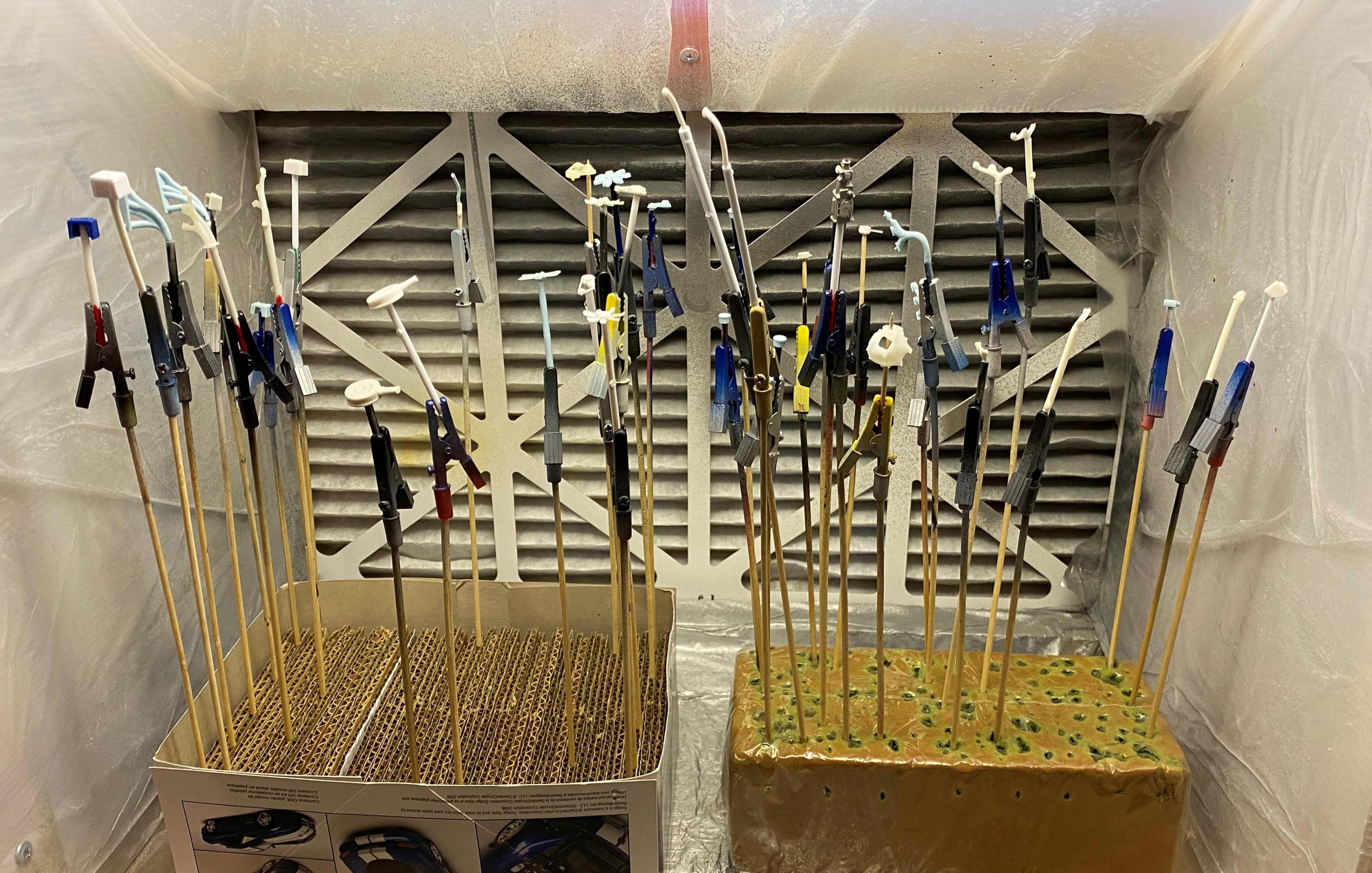 Four 421 parts mounted for paint..JPG