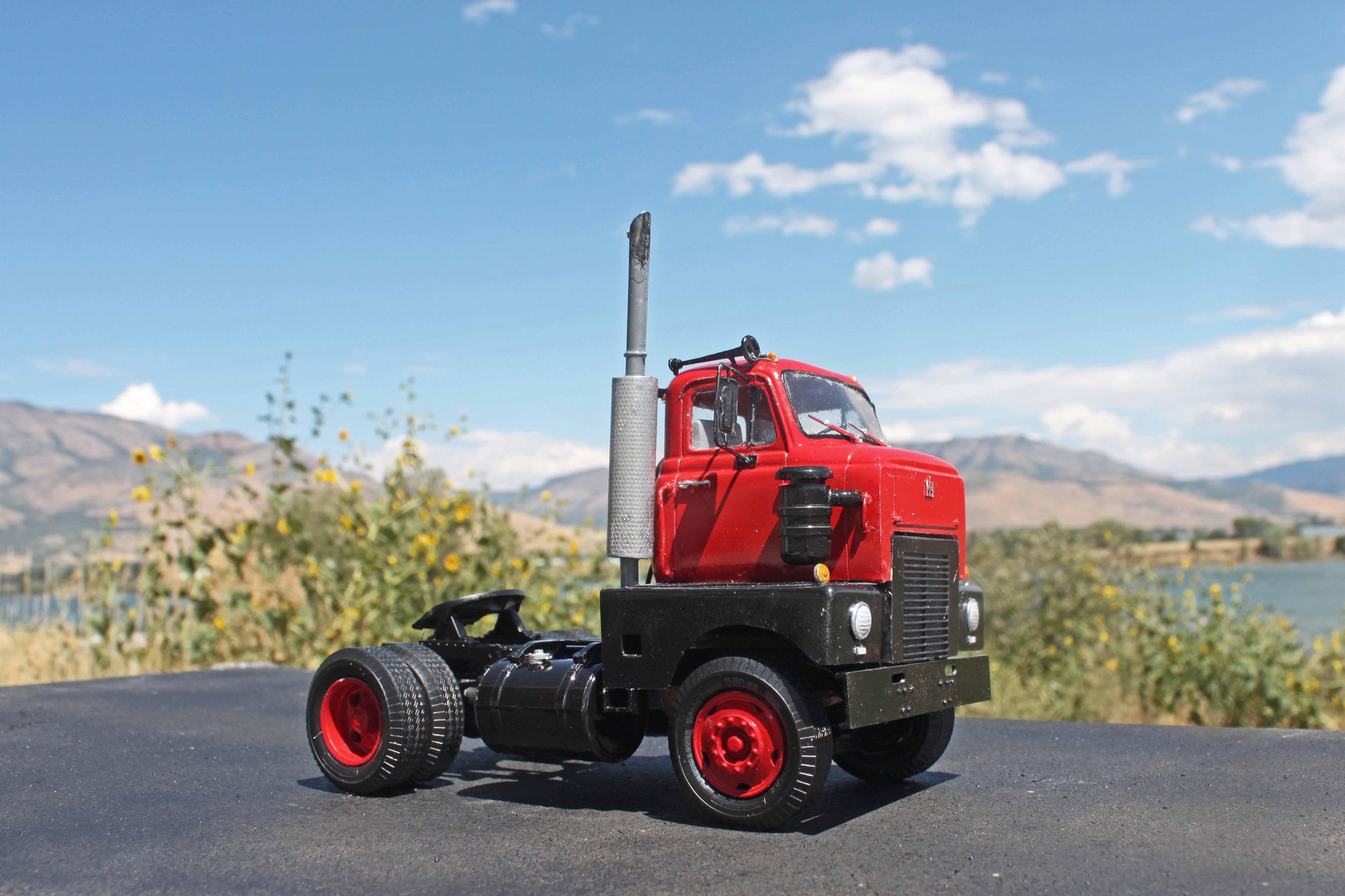 IH 1954 RFC-405-3.JPG