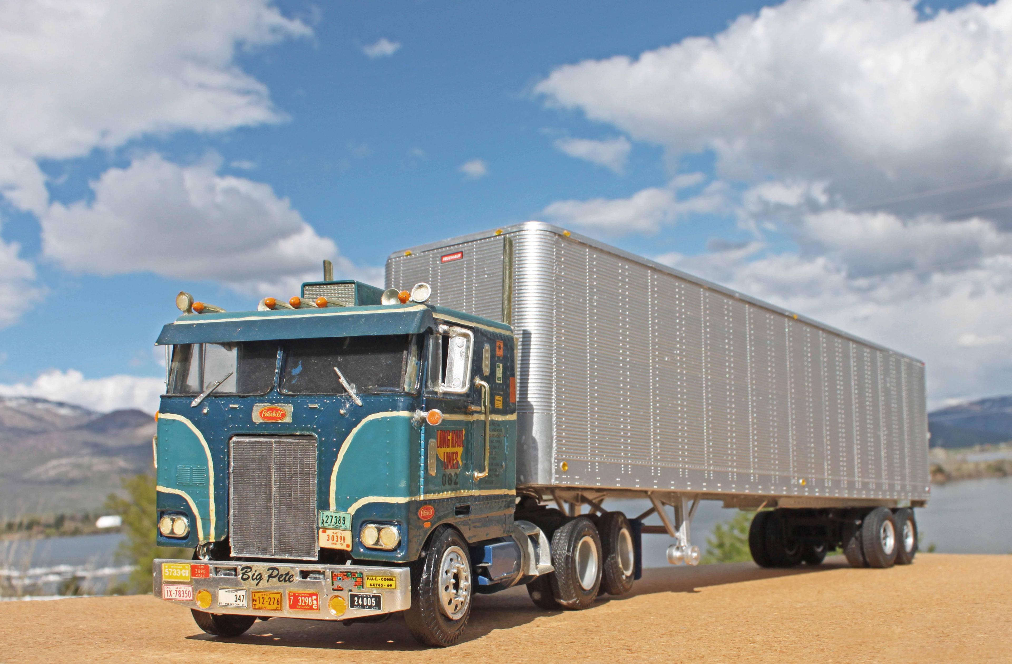 Peterbilt1969352COEtrailer-2.thumb.JPG.5169b20ed978c2d72bcf759dfb614d6c.JPG
